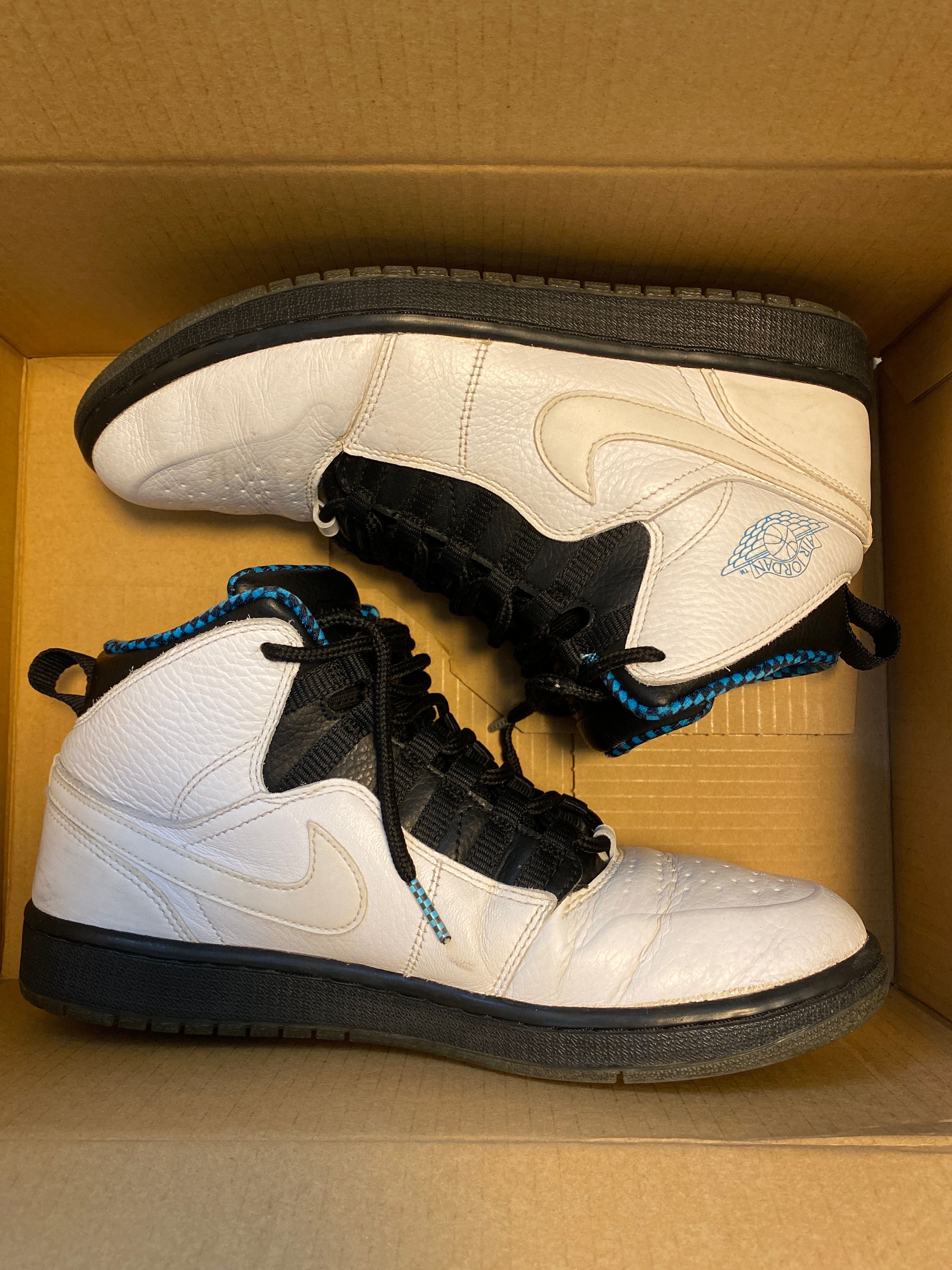 Nike Air Jordan 1 Retro Mid "94 Poeder Blue"