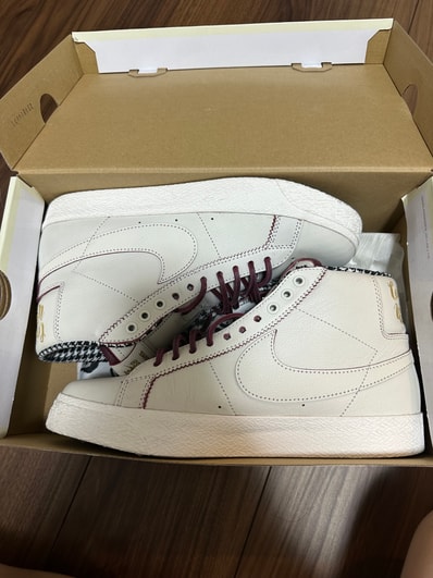 Welcome Skateboarding × Nike SB Blazer Mid "Sail"