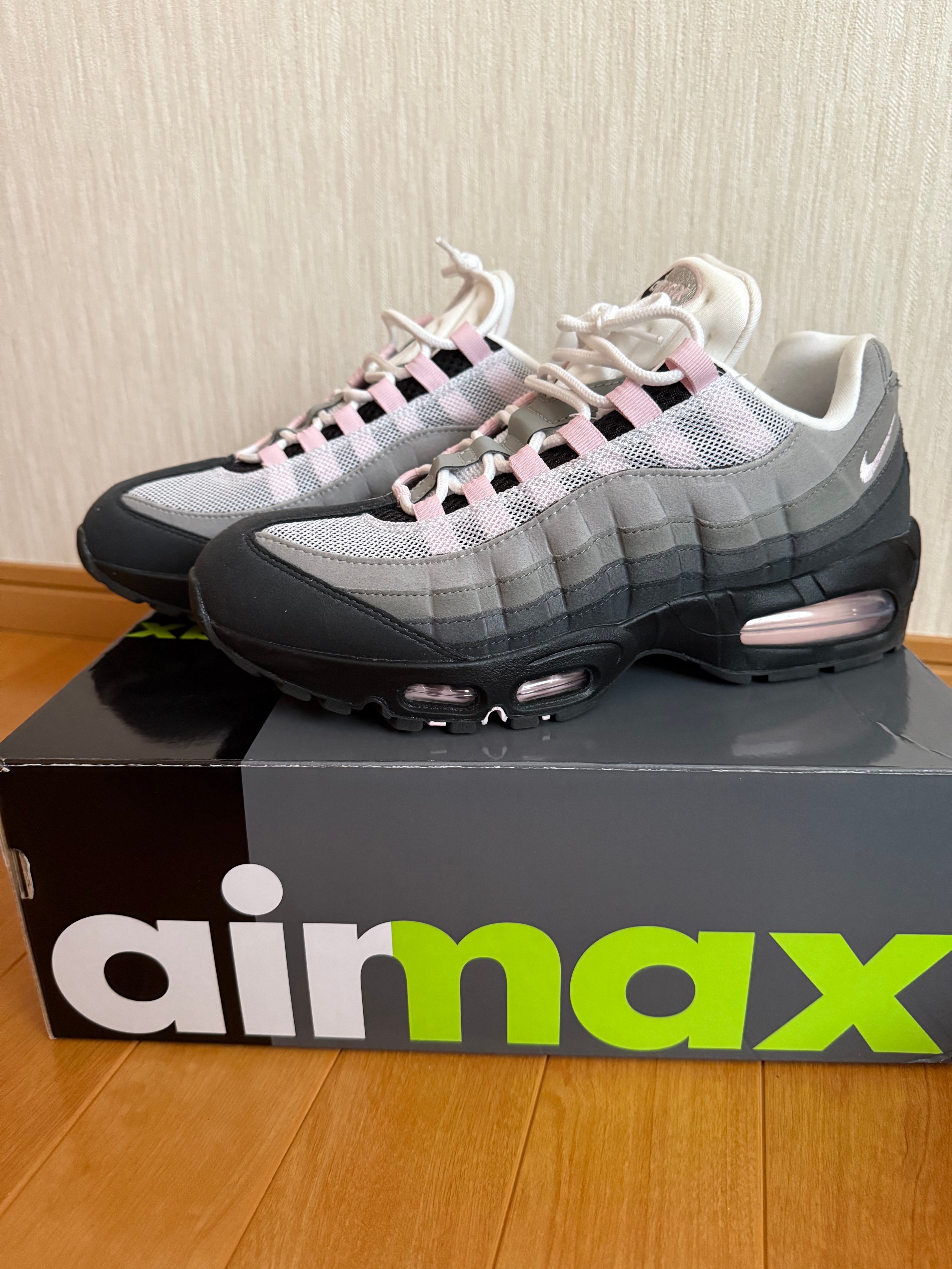 ナイキ ウィメンズ エアマックス95 ビッグバブル OG "ピンクフォーム"