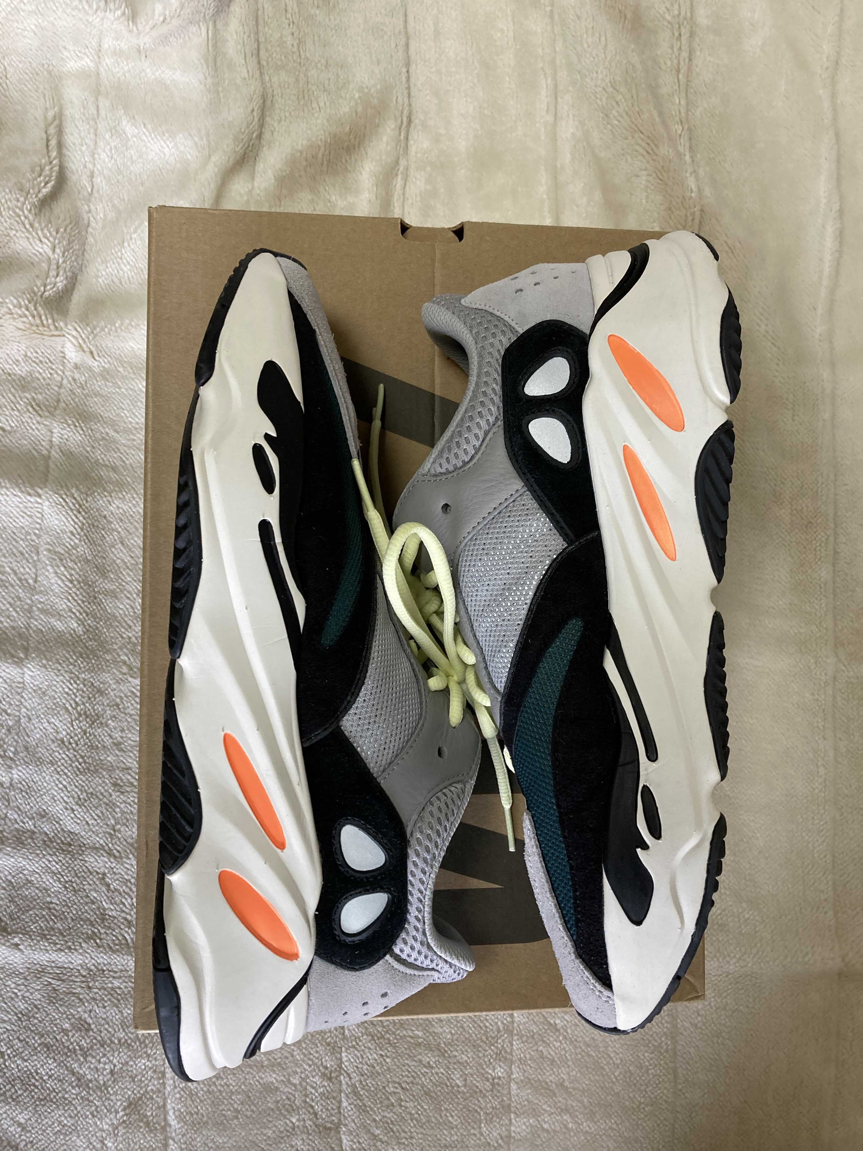 adidas YEEZY Boost 700 "Wave Runner"