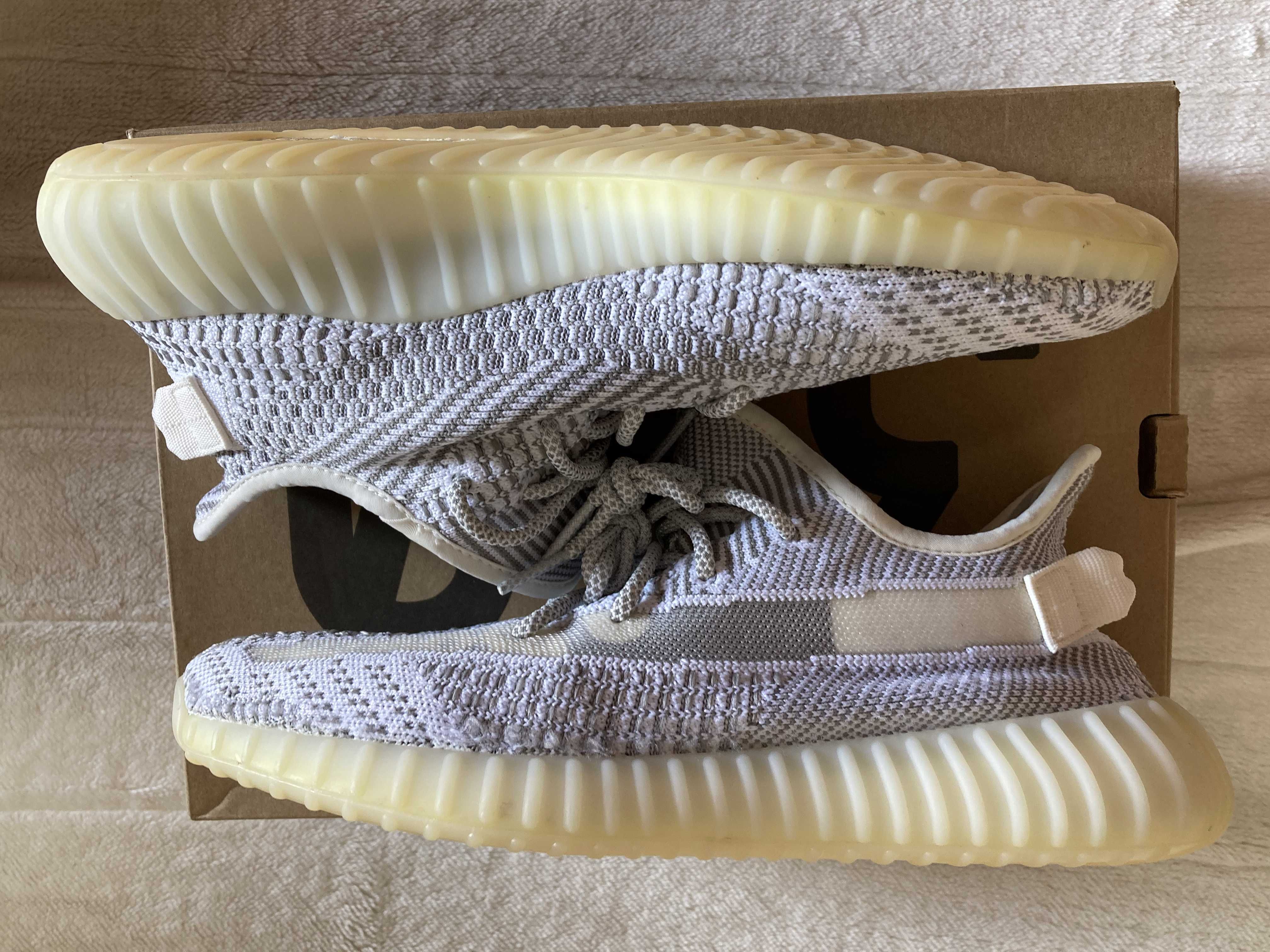 adidas YEEZY Boost 350V2 "Static"