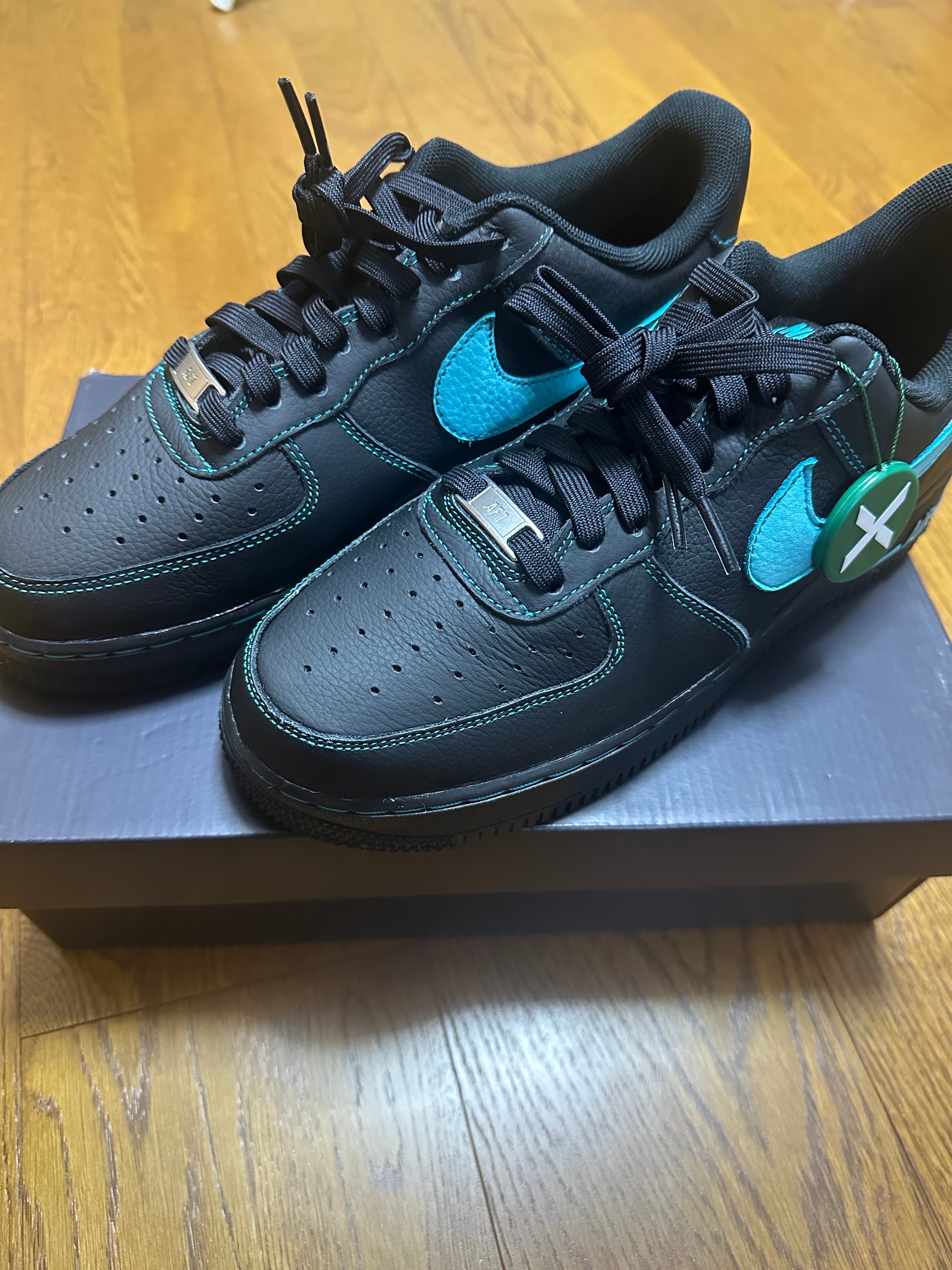 Nike Air Force 1 Low "Black Tiffany"