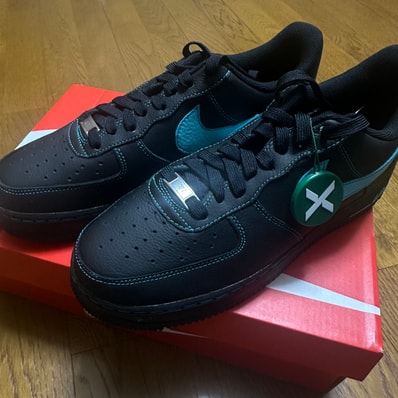 Nike Air Force 1 Low "Black Tiffany"