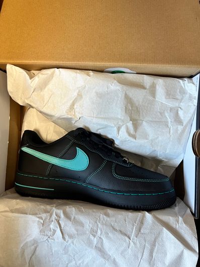 Nike Air Force 1 Low "Black Tiffany"