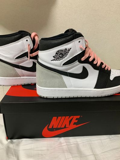 Nike Air Jordan 1 High OG "Bleached Coral"