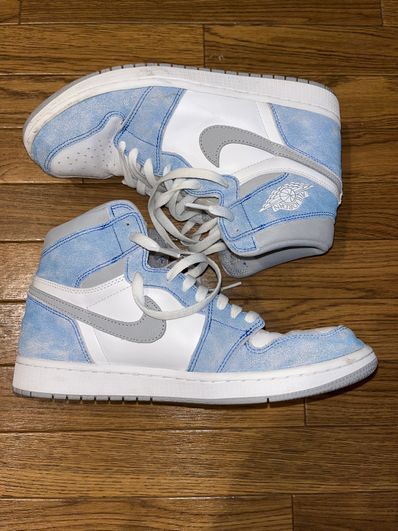 Nike Air Jordan 1 High OG "Hyper Royal"