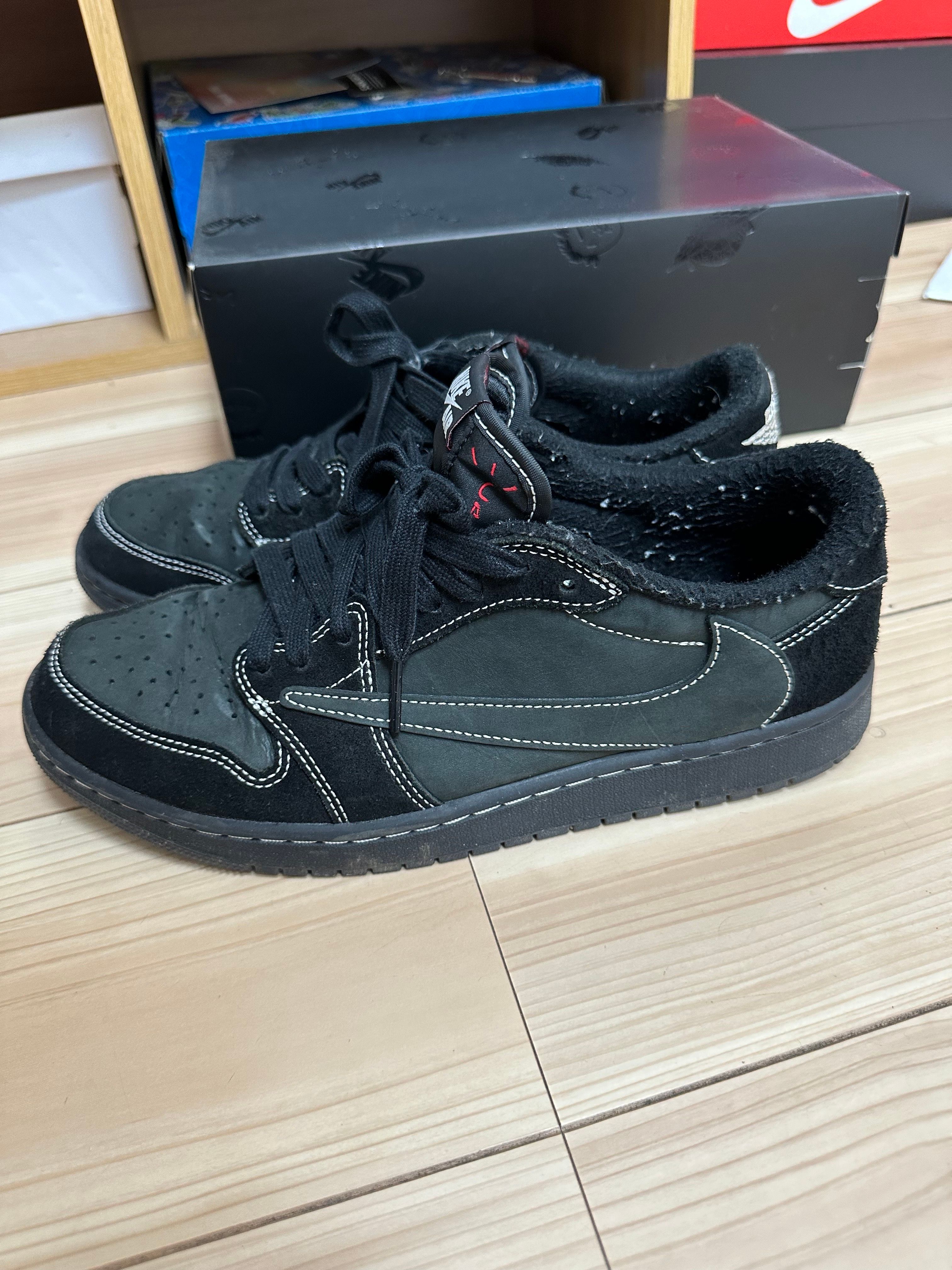 Travis Scott × Nike Air Jordan 1 Low OG SP "Black Phantom"