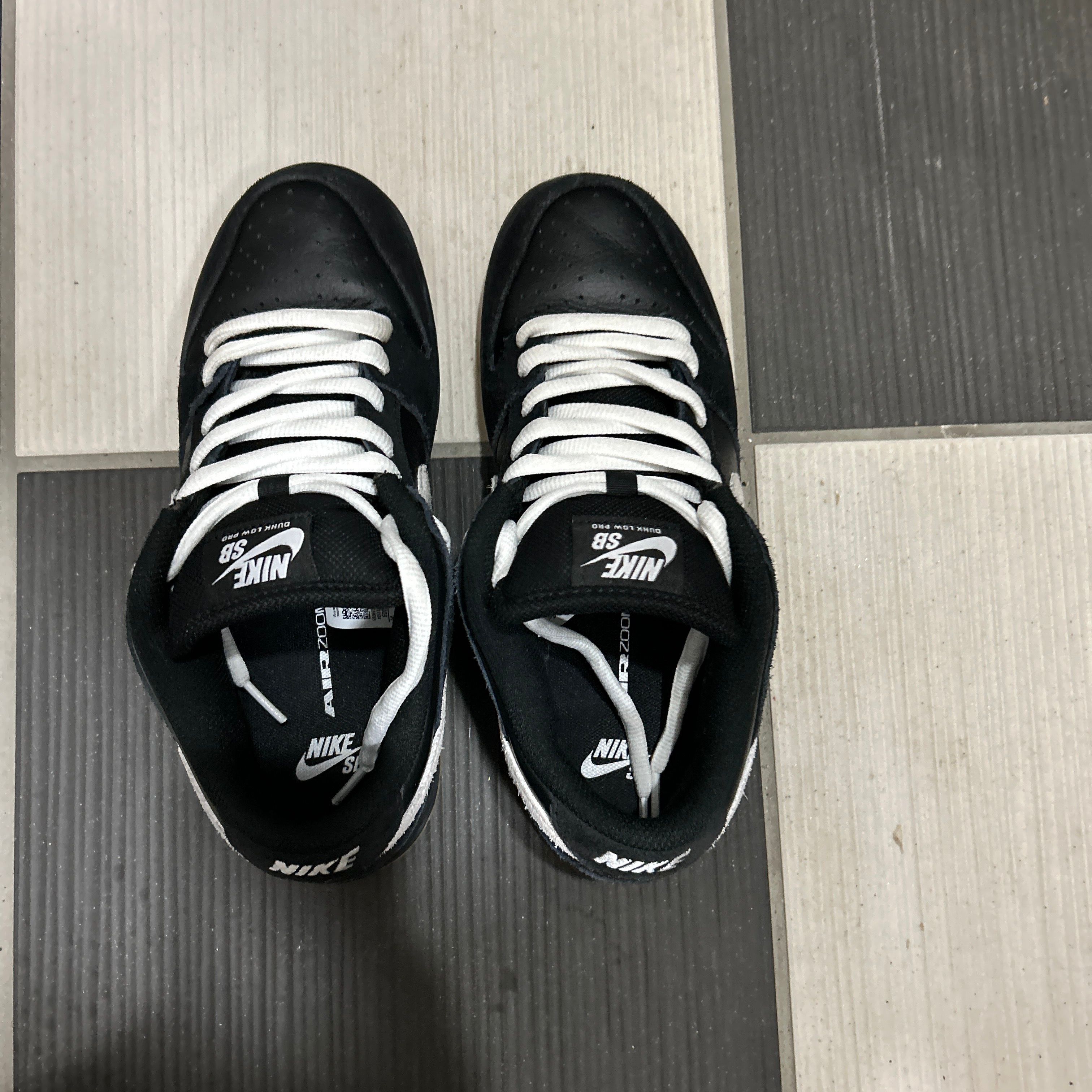 Nike SB Dunk Low Pro "Black/White"