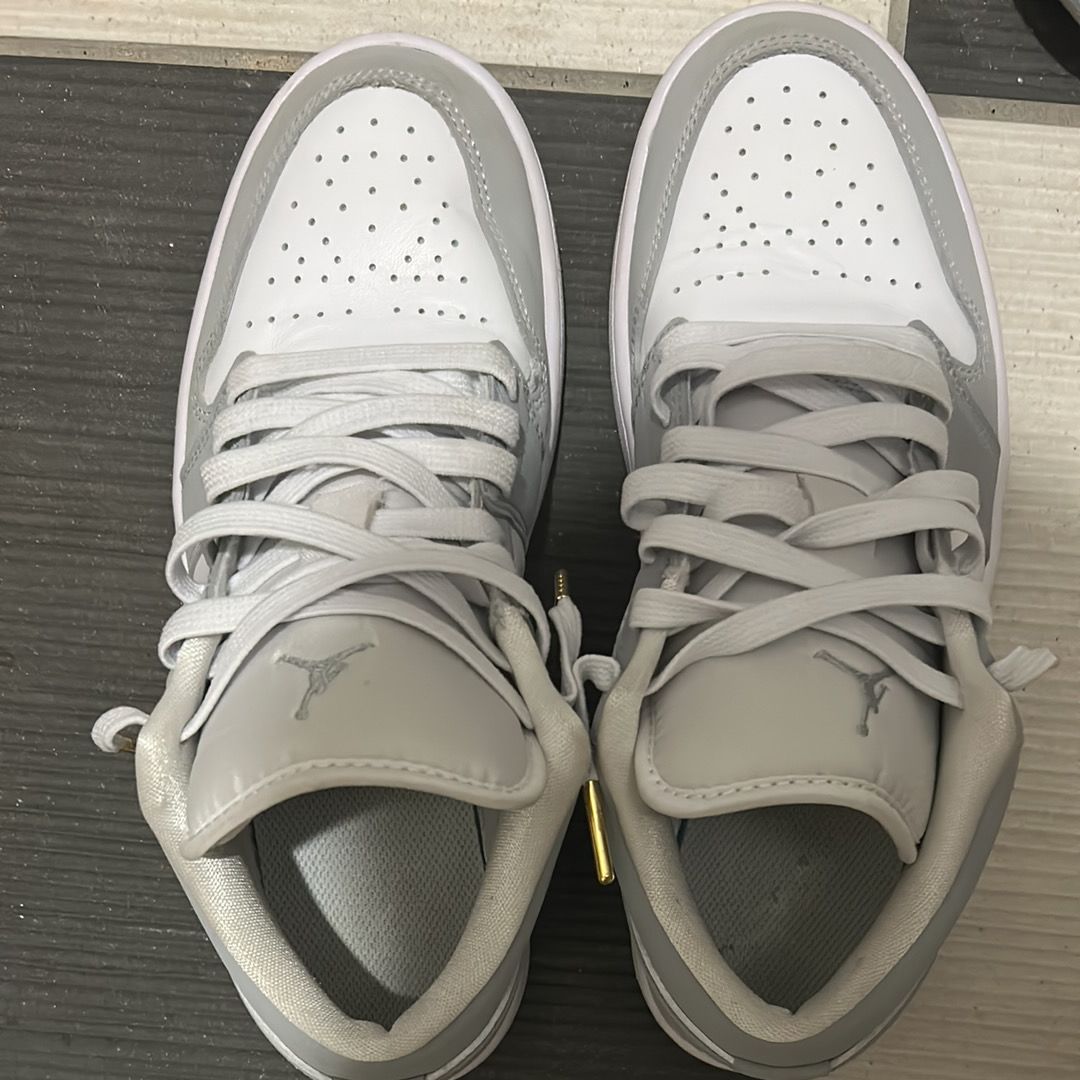 Nike Women's Air Jordan 1 Low "Wolf Grey"