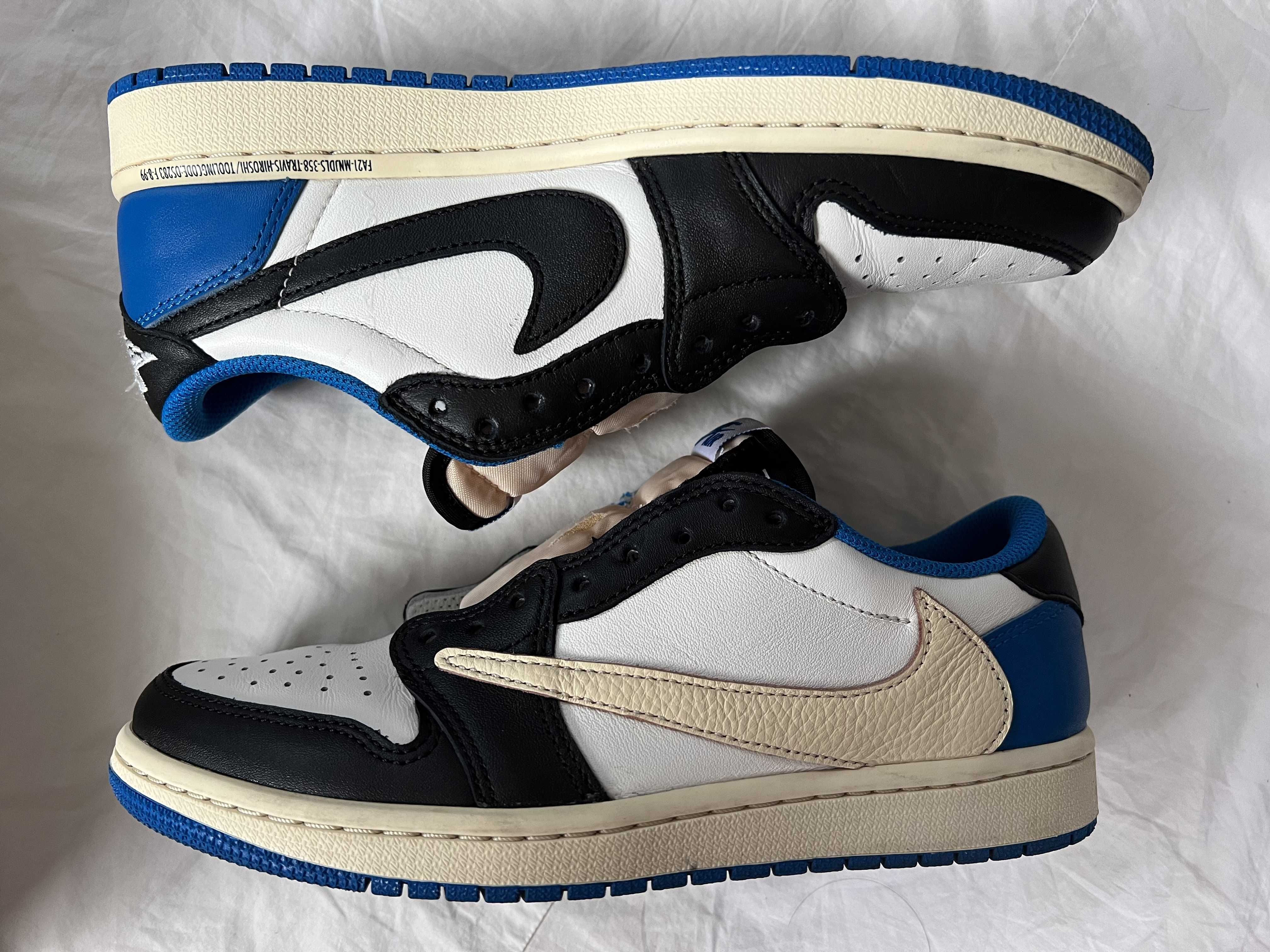 Travis Scott × fragment design × Nike Air Jordan 1 Low OG SP "Military Blue"
