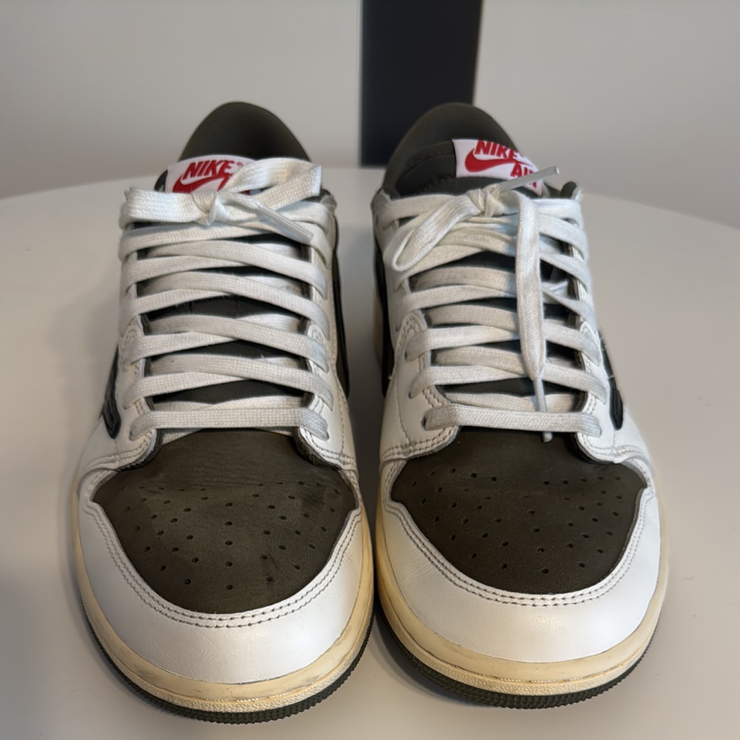 Travis Scott × Nike Air Jordan 1 Low OG SP "Reverse Olive"