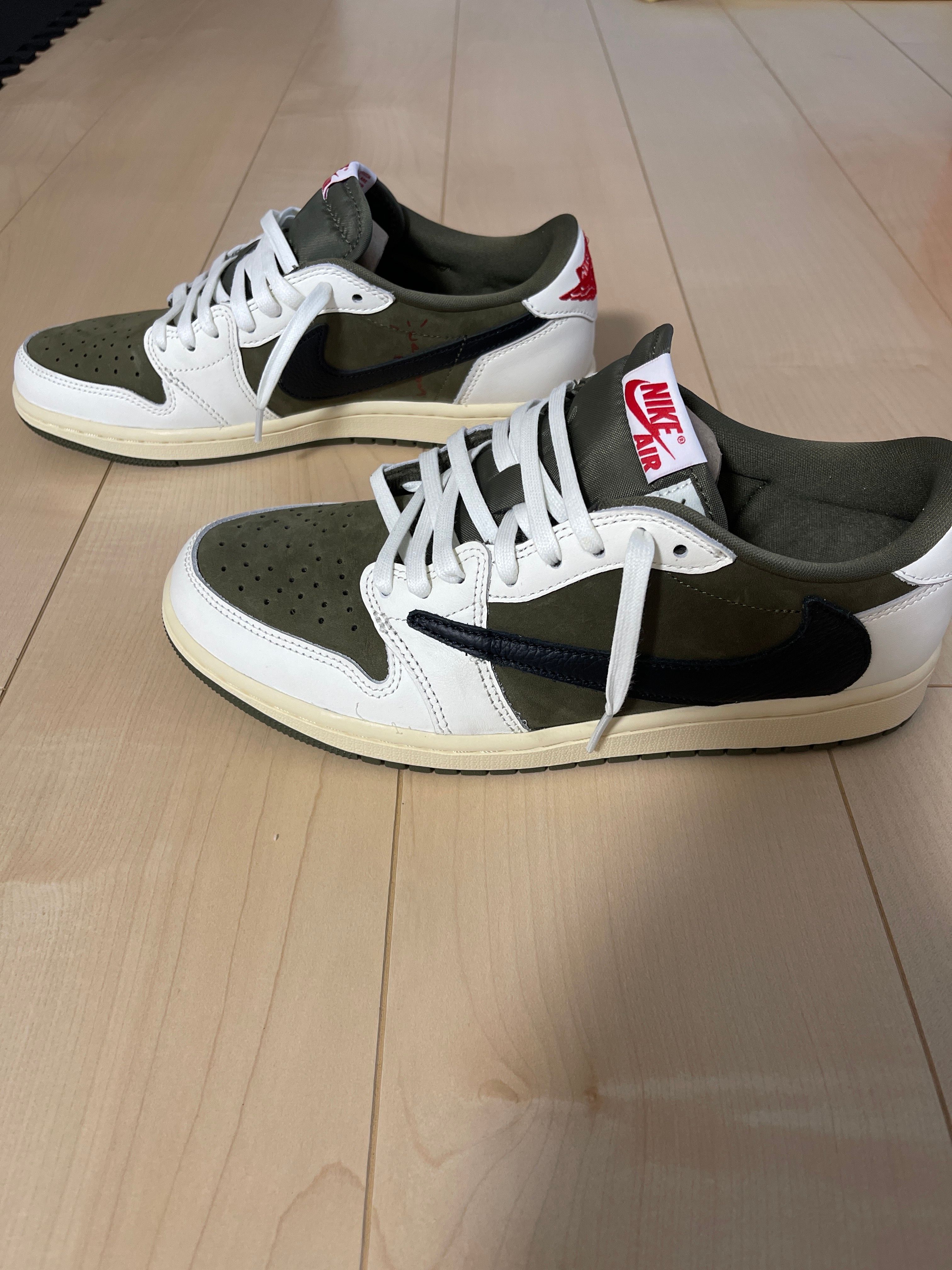 Travis Scott × Nike Air Jordan 1 Low OG SP "Reverse Olive"