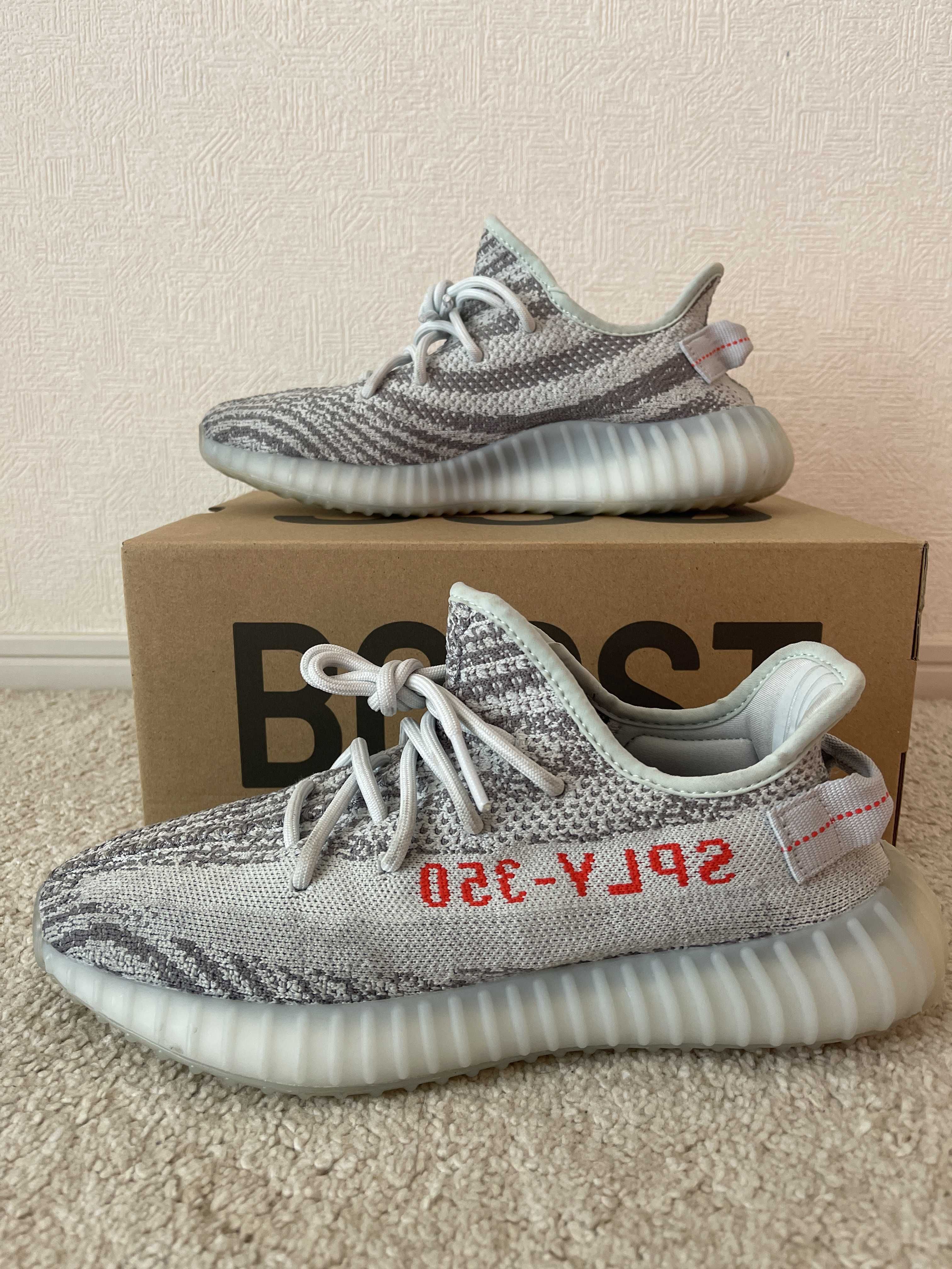 adidas YEEZY Boost 350 V2 "Blue Tint"