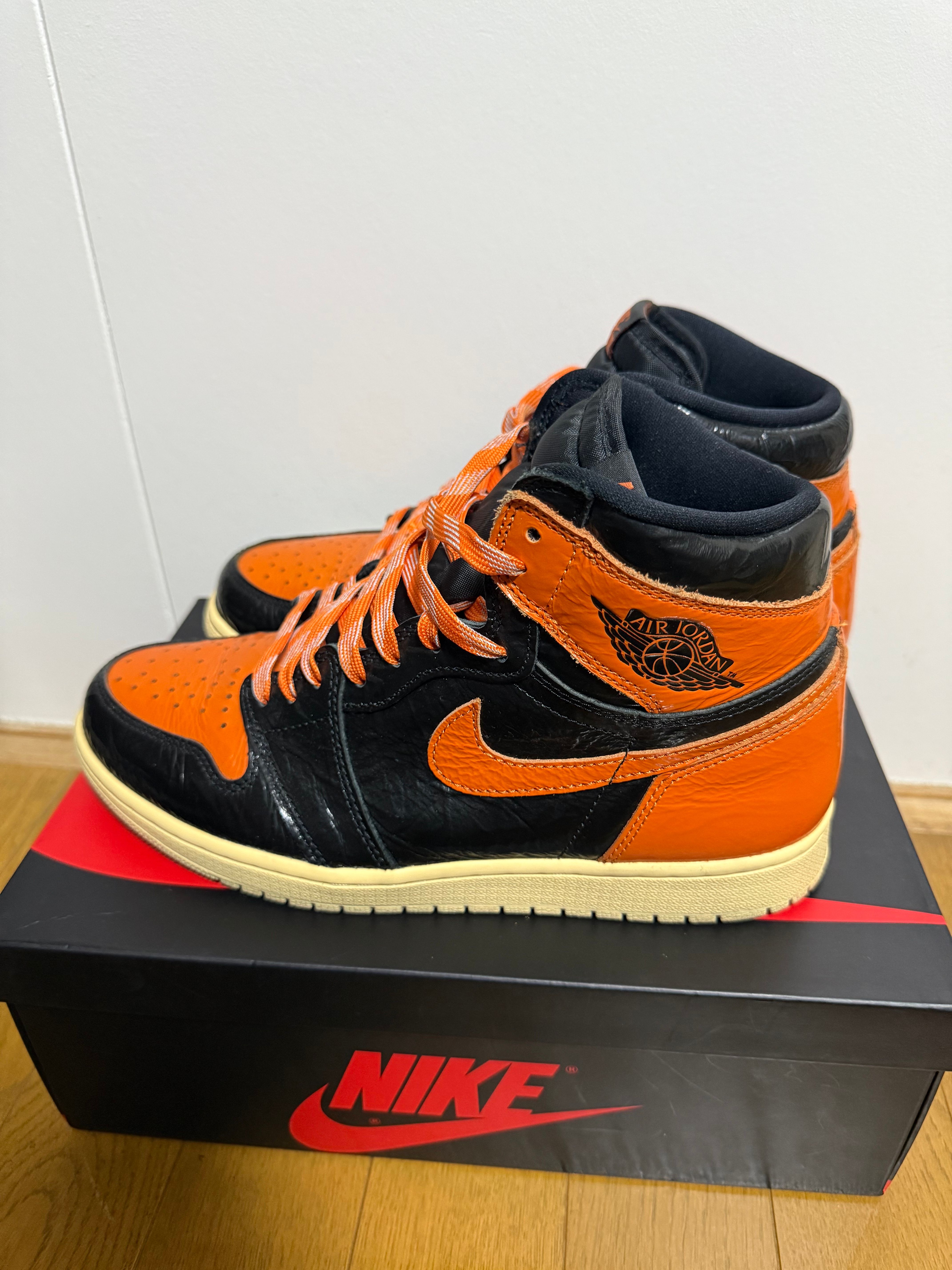 Nike Air Jordan 1 High "Shattered Backboard 3.0"