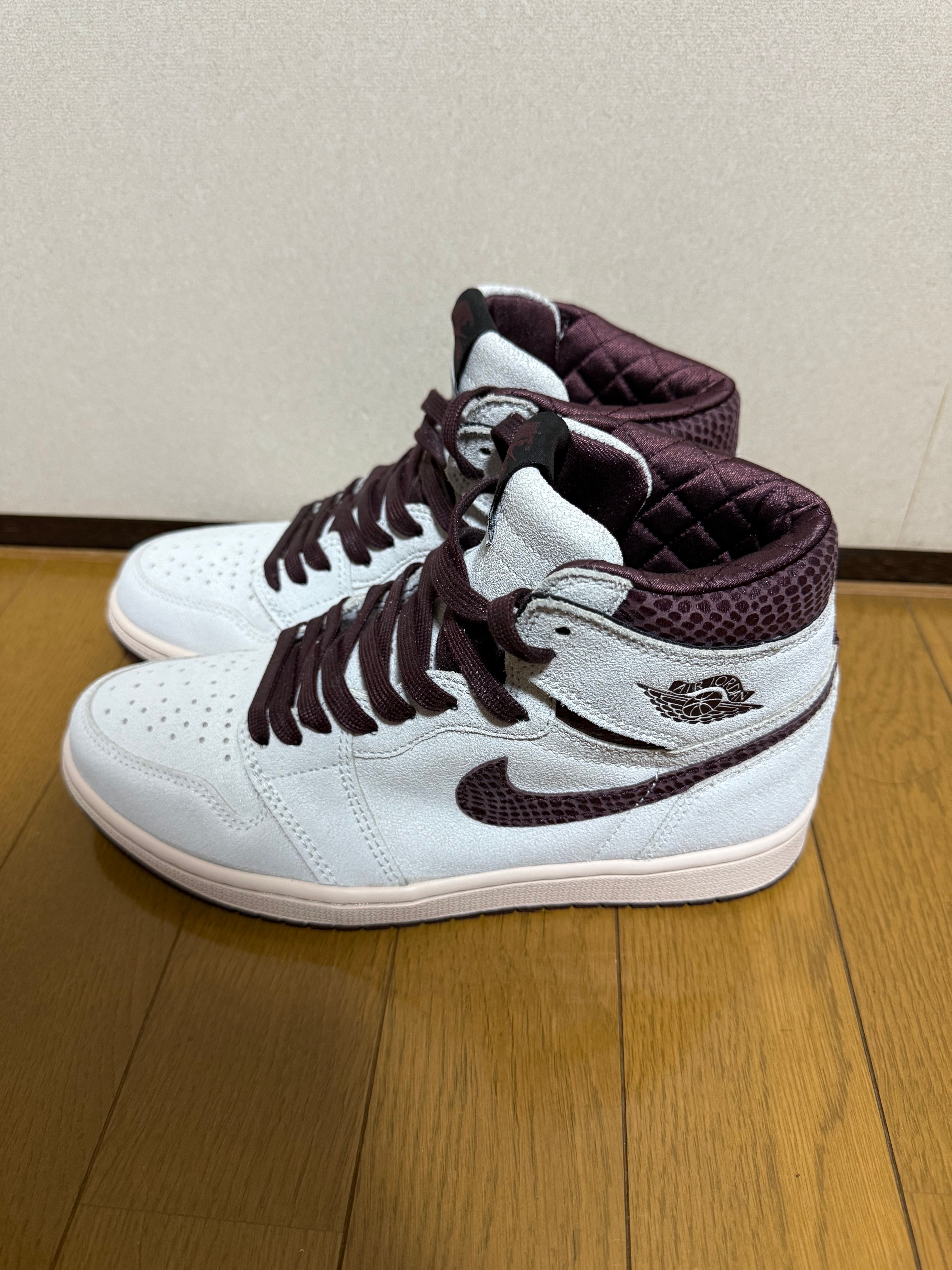 A Ma Maniere × Nike Air Jordan 1 Retro High OG "Sail and Burgundy"