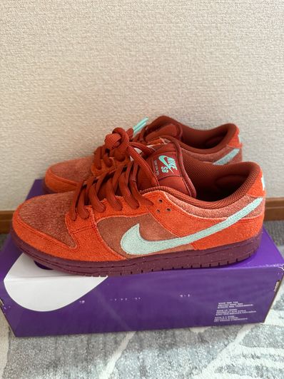 Nike SB Dunk Low Pro PRM "Mystic Red and Rosewood"