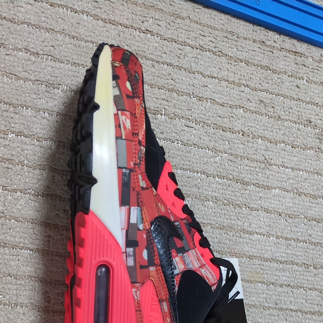 atmos × Nike Air Max 90 "We Love Nike"