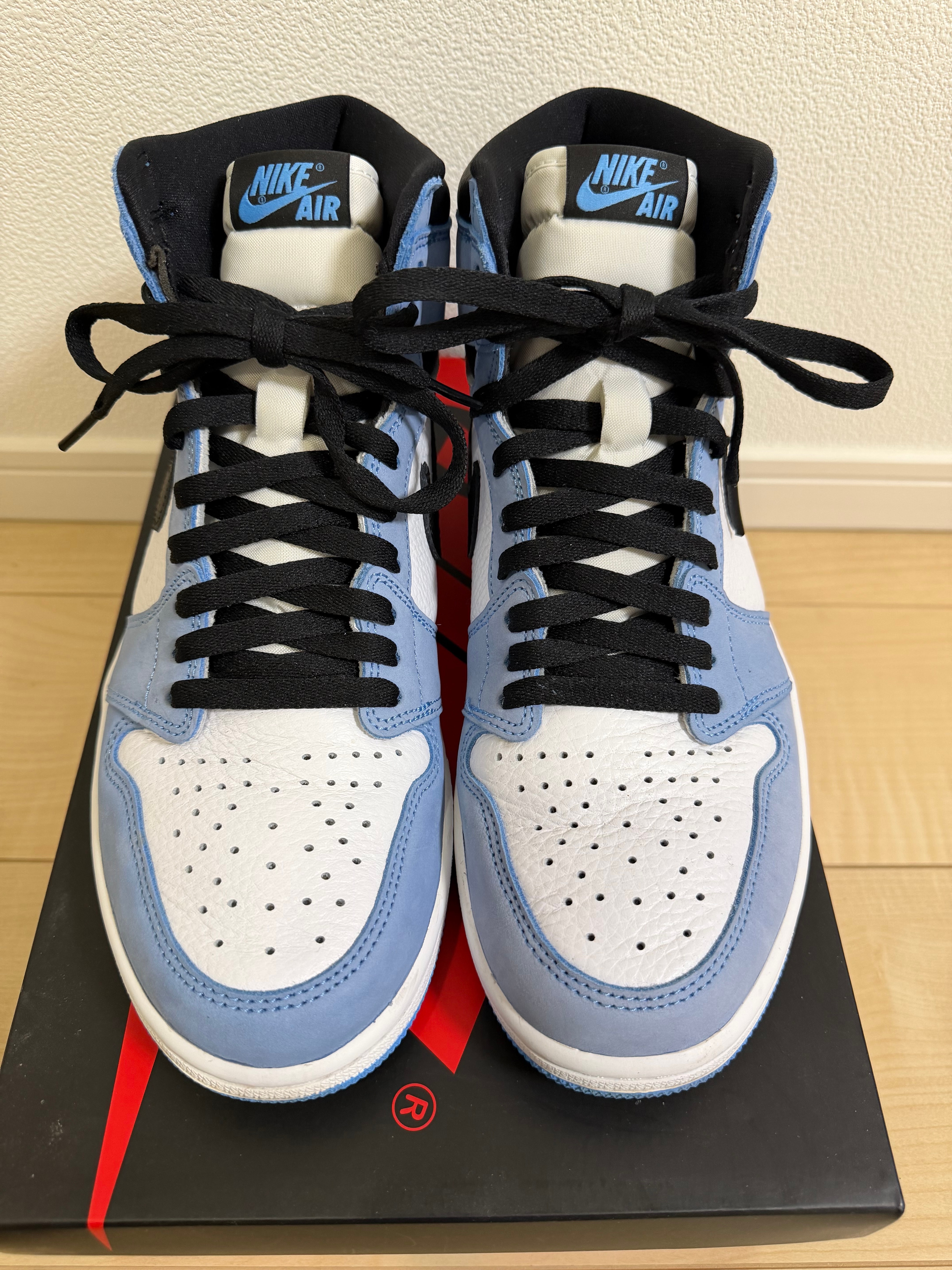 Nike Air Jordan 1 High OG "University Blue"