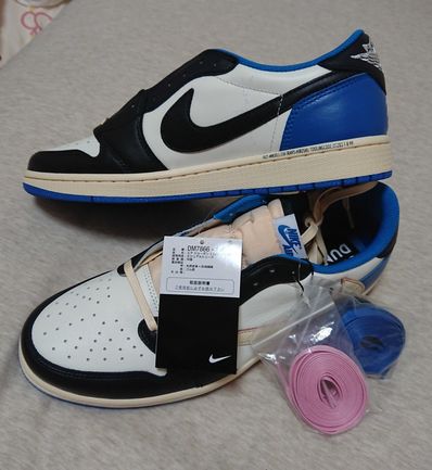 Travis Scott × fragment design × Nike Air Jordan 1 Low OG SP "Military Blue"