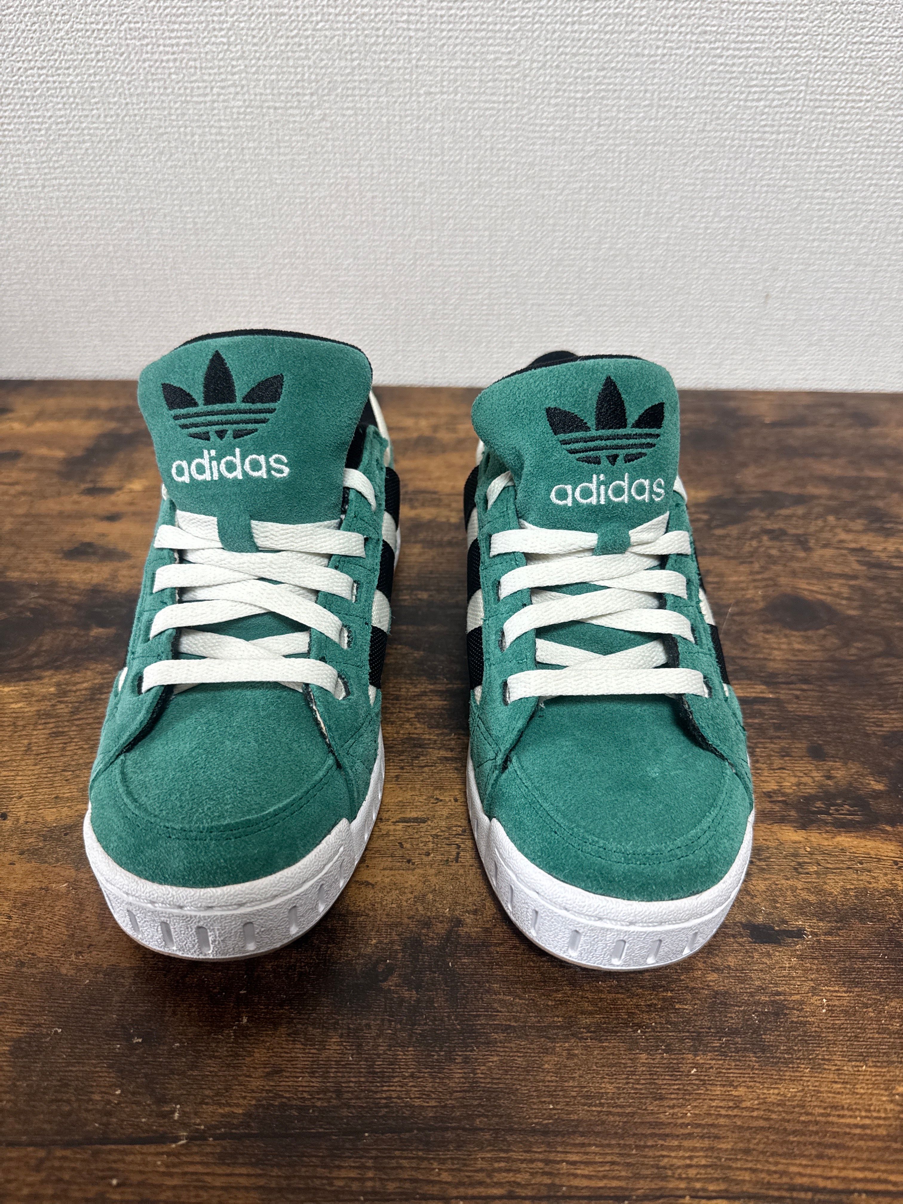 アディダス オリジナルス ロースーツ "カレッジグリーン/コアブラック/オフホワイト"