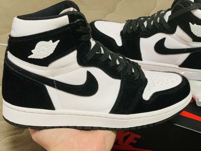 Nike Women's Air Jordan 1 Retro High OG "Black/White"