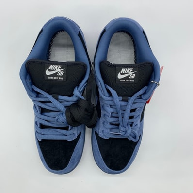Supreme × Nike SB Dunk Low "Ocean Fog" (North America Exclusive) (25FW Week2)
