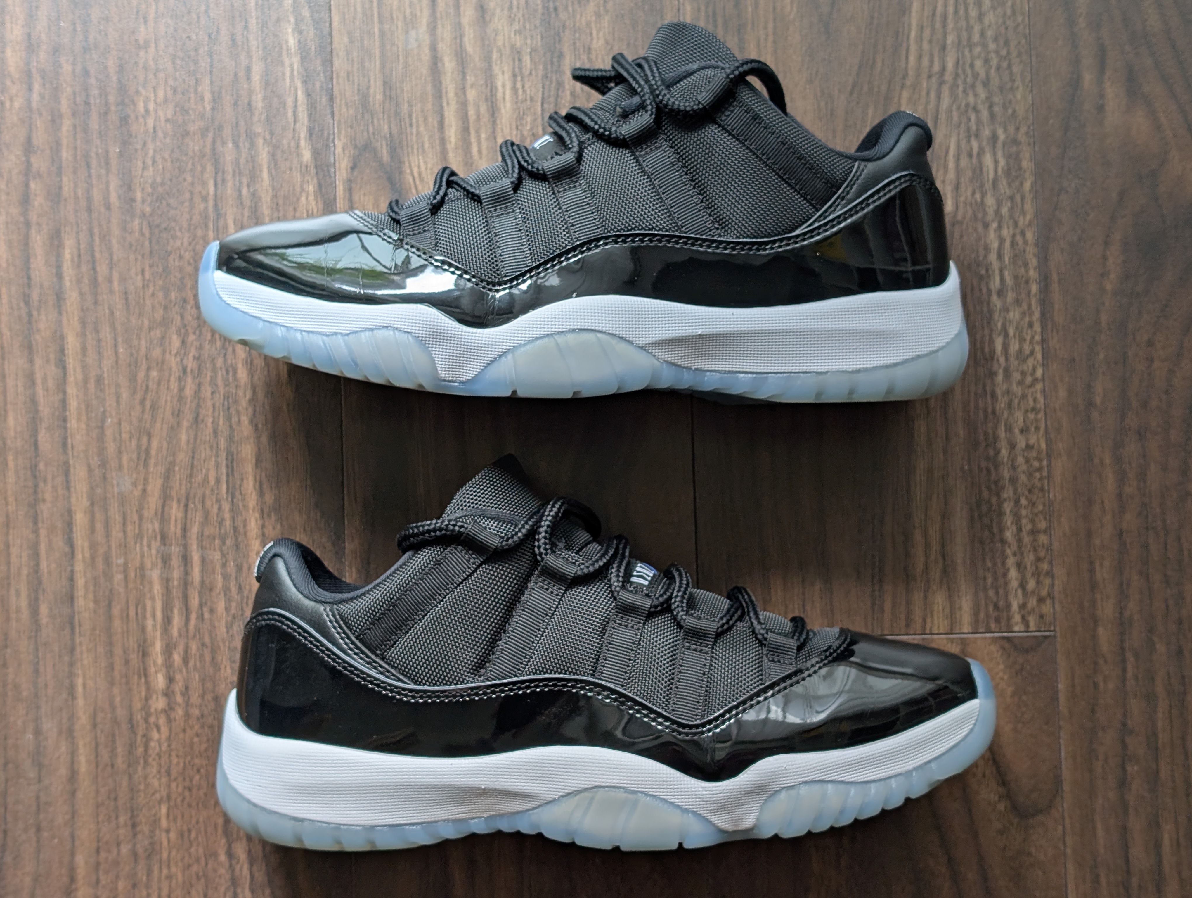 NIKE ナイキ エアジョーダン11 ロー スペースジャム 27cm USED 国内7月13日発売予定】ナイキ エアジョーダン11 ロー IE