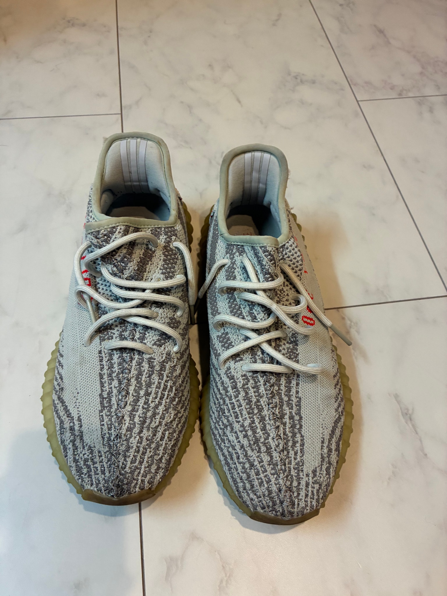 adidas YEEZY Boost 350 V2 "Blue Tint"