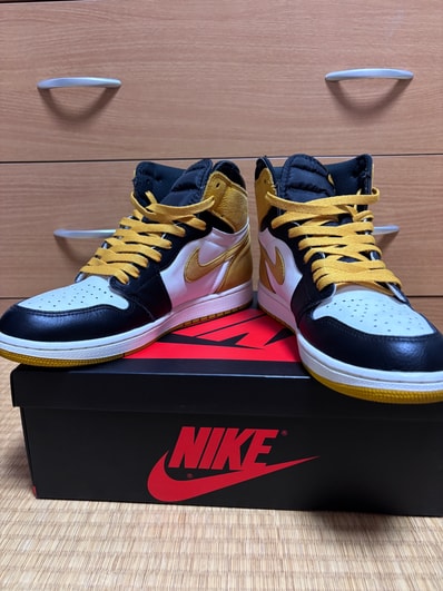 Nike Air Jordan 1 Retro High OG "Black Toe/Yellow Ochre"