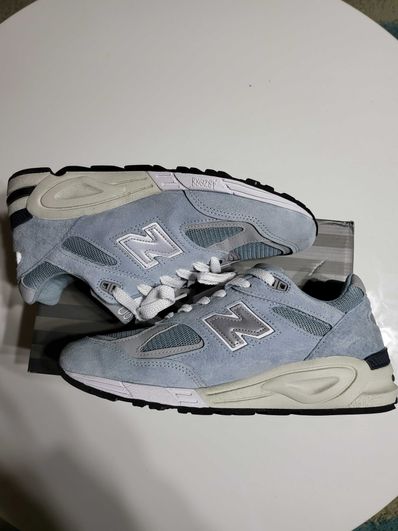 KITH × New Balance 990V2 "Storm Blue"