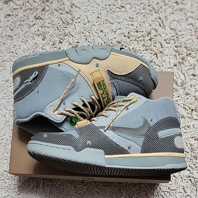 Travis Scott × Nike Air Trainer 1 SP "Grey Haze and Dusty Sage"