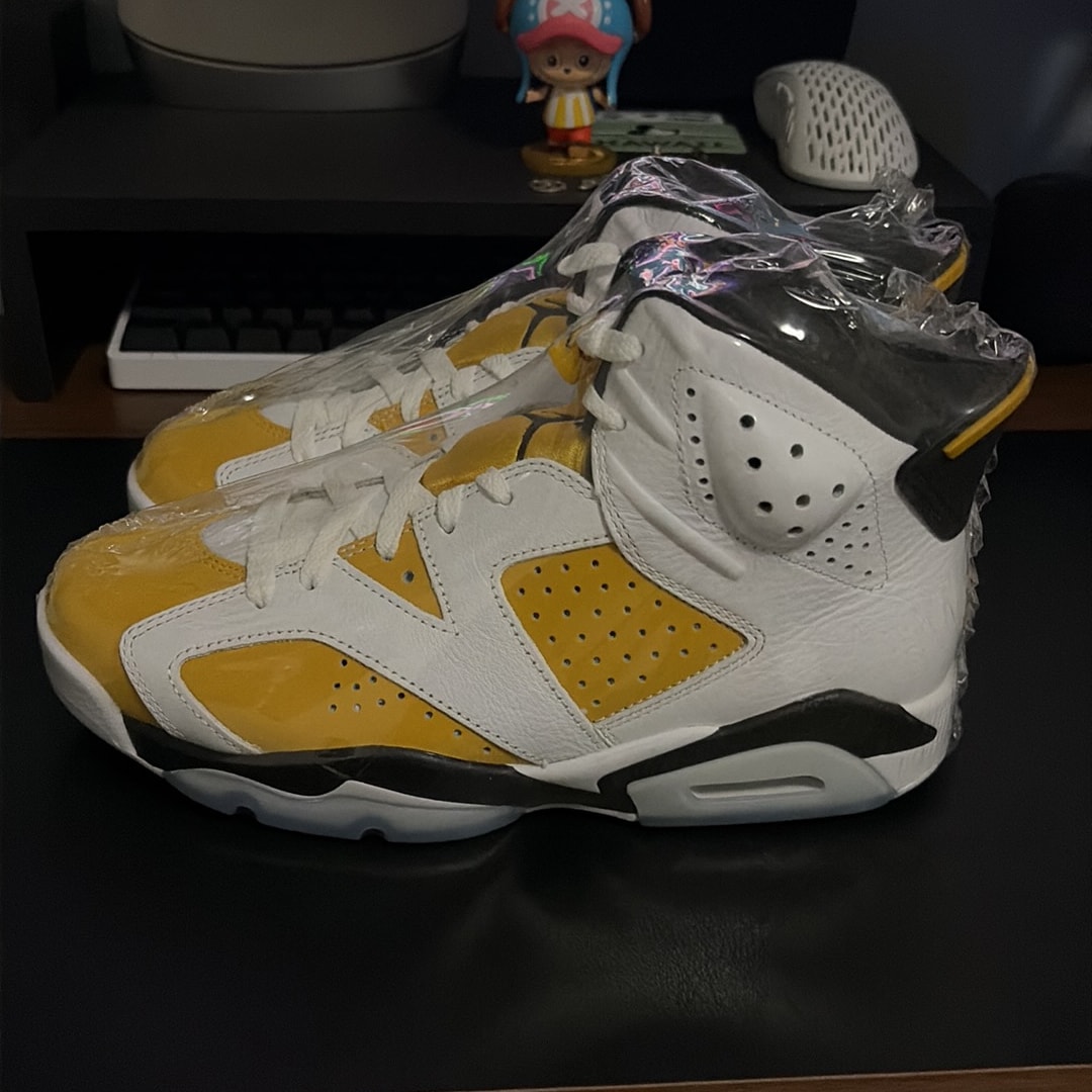 Nike Air Jordan 6 Retro "Yellow Ochre"