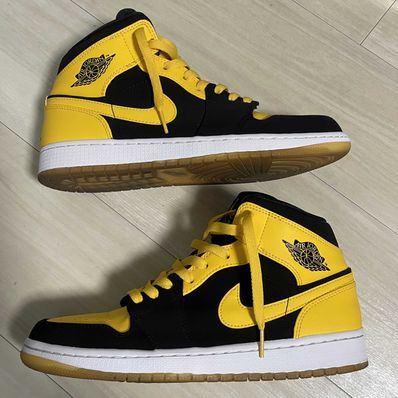 Nike Air Jordan 1 Retro Mid "New Love" (2017)