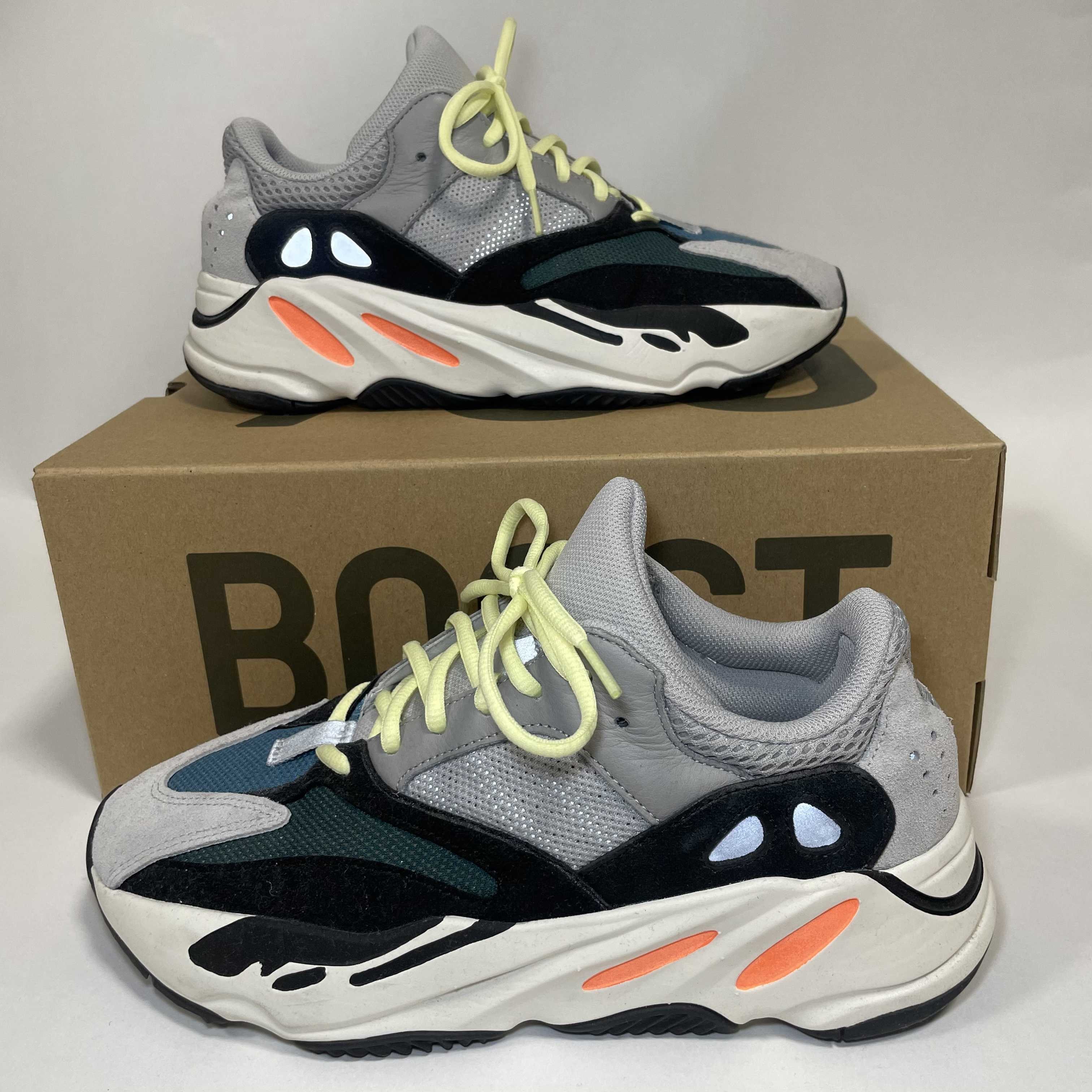 adidas YEEZY Boost 700 "Wave Runner"