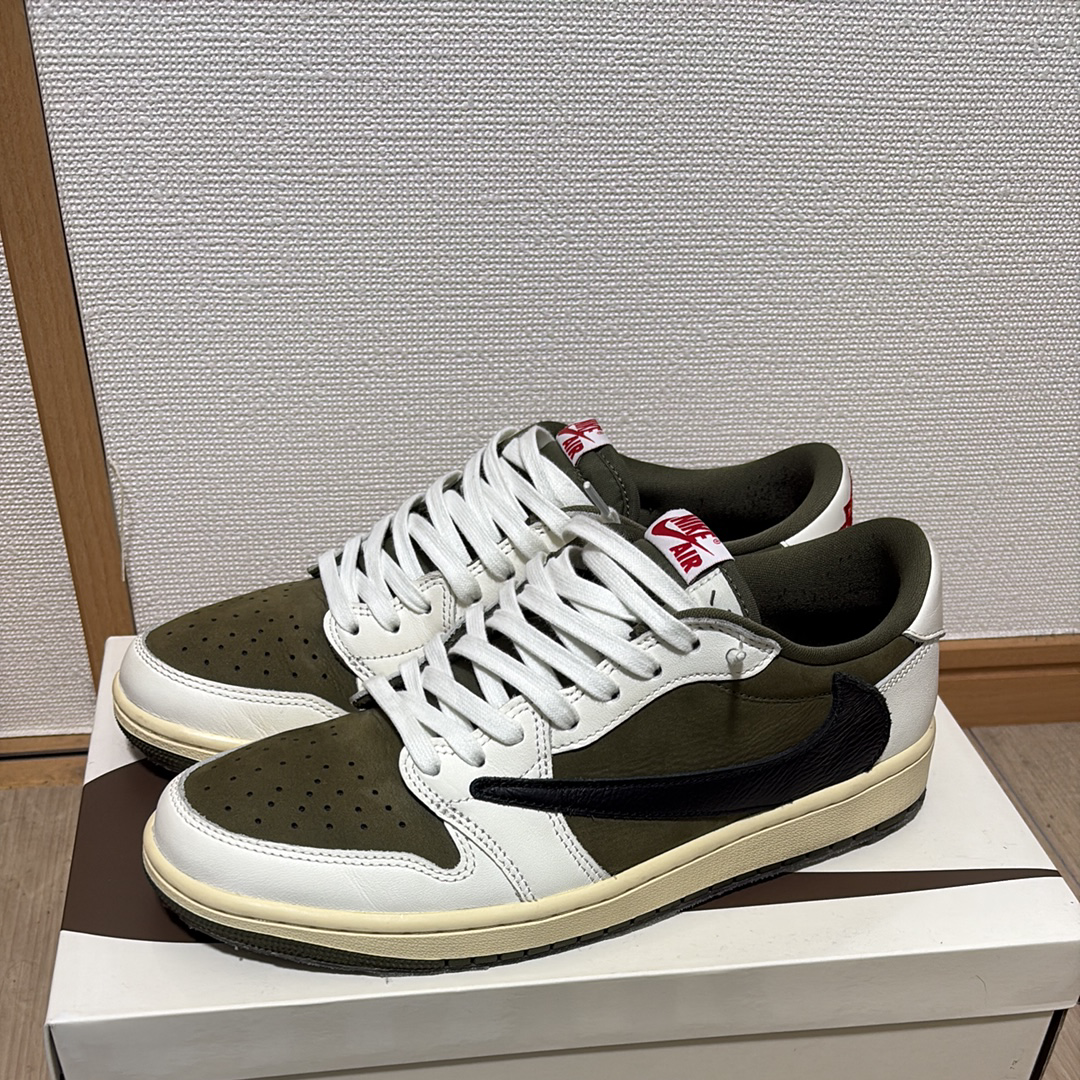 Travis Scott × Nike Air Jordan 1 Low OG SP "Reverse Olive"