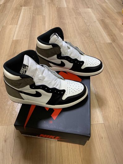 Nike Air Jordan 1 High OG "Sail/Dark Mocha/Black"