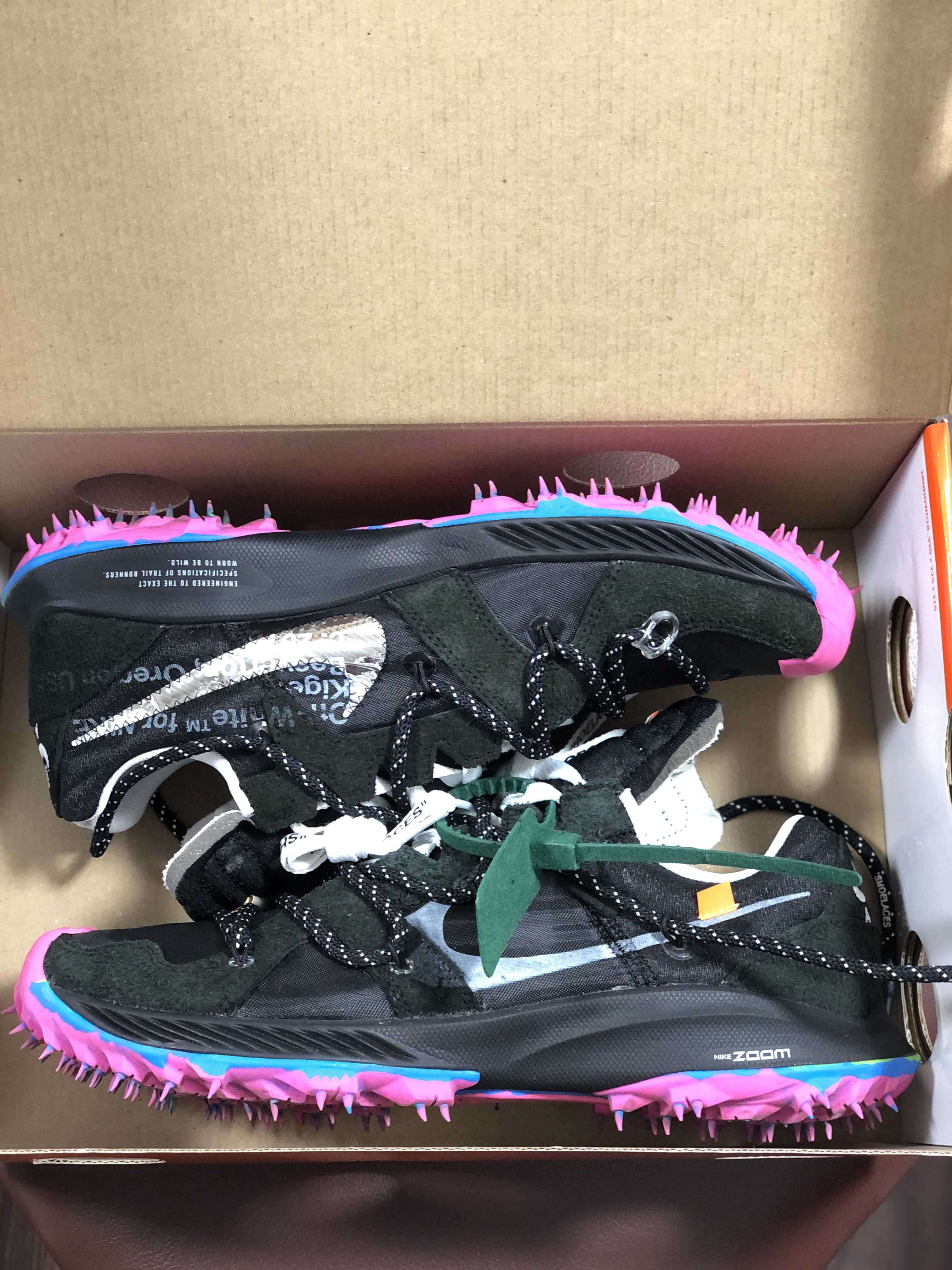 Off-White × Nike Women's Zoom Terra Kiger 5 "Black"