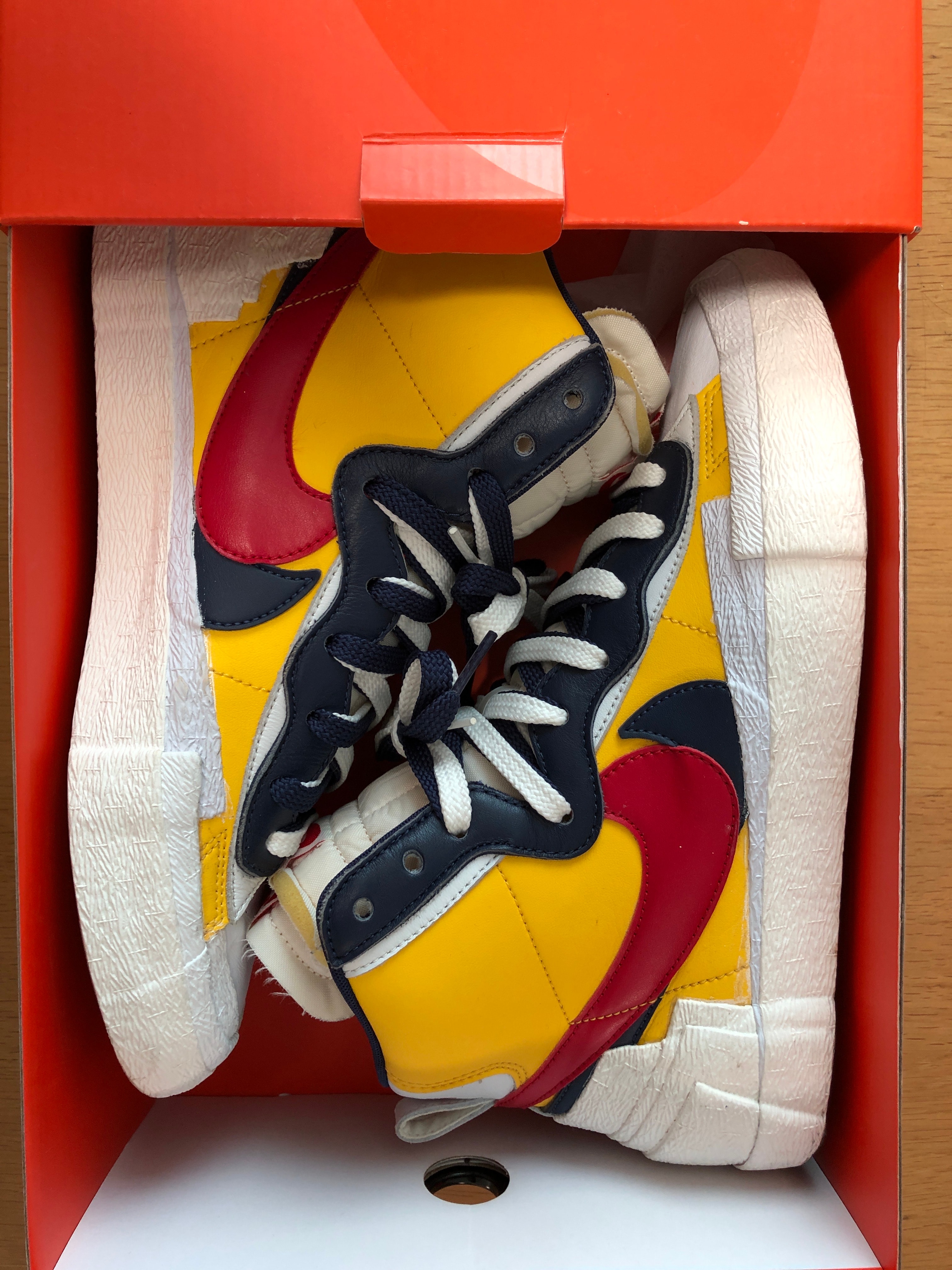 sacai × Nike Blazer Mid "Varsity Maize/Varsity Red"