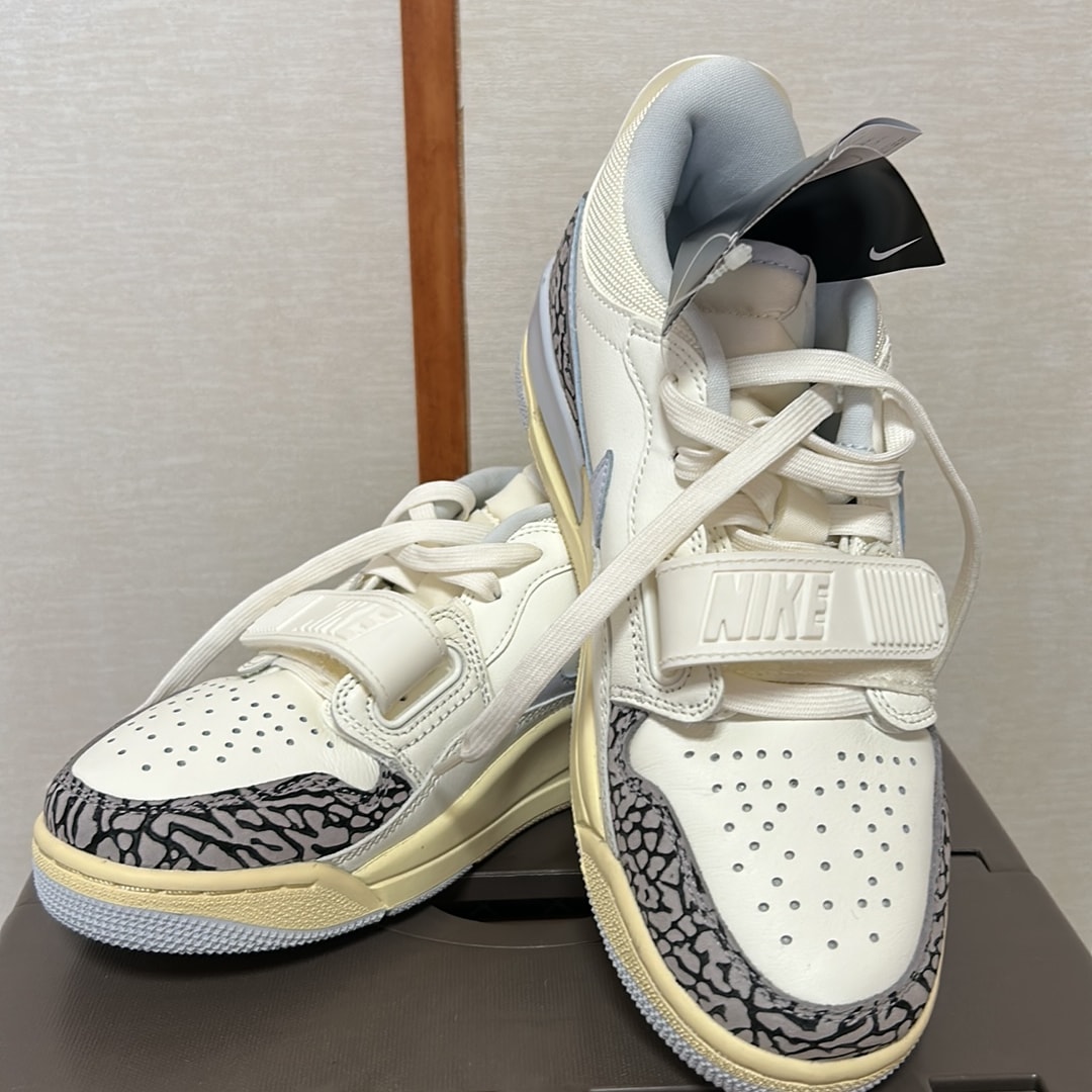 Nike Women's Air Jordan Legacy 312 Low "Sail/Cement Grey/Black/Football Grey"