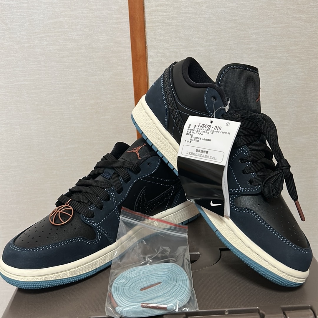 A+ (新品・未使用(ワケあり))】ナイキ ウィメンズ エアジョーダン1