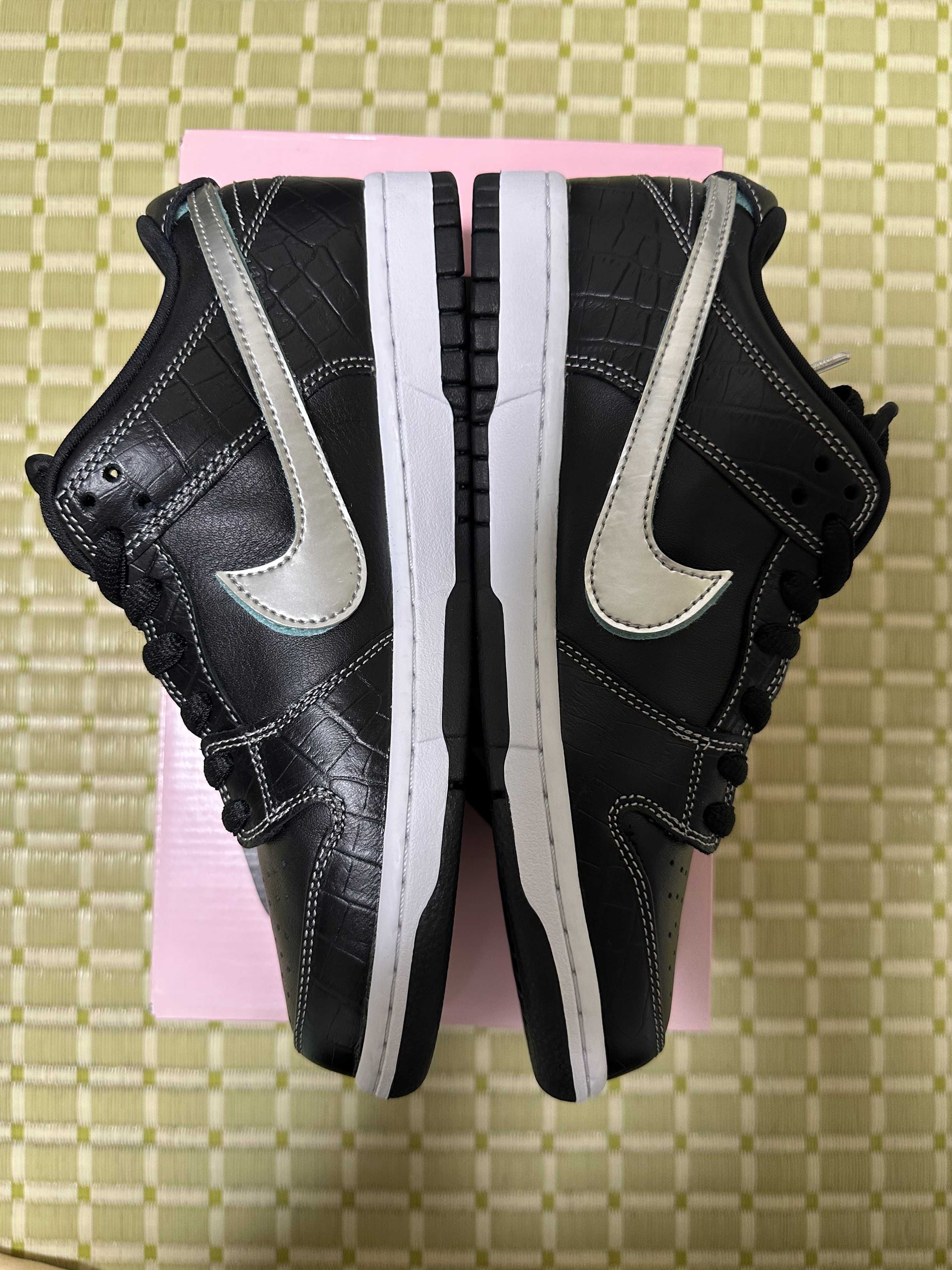 Diamond Supply Co. × Nike SB Dunk Low Pro "Black"