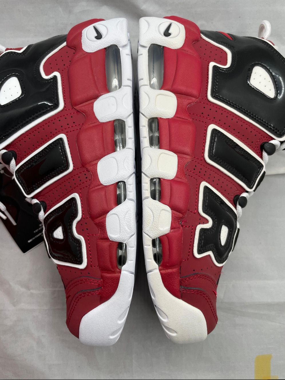 Nike Air More Uptempo ’96 "Black and Varsity Red" (2021)