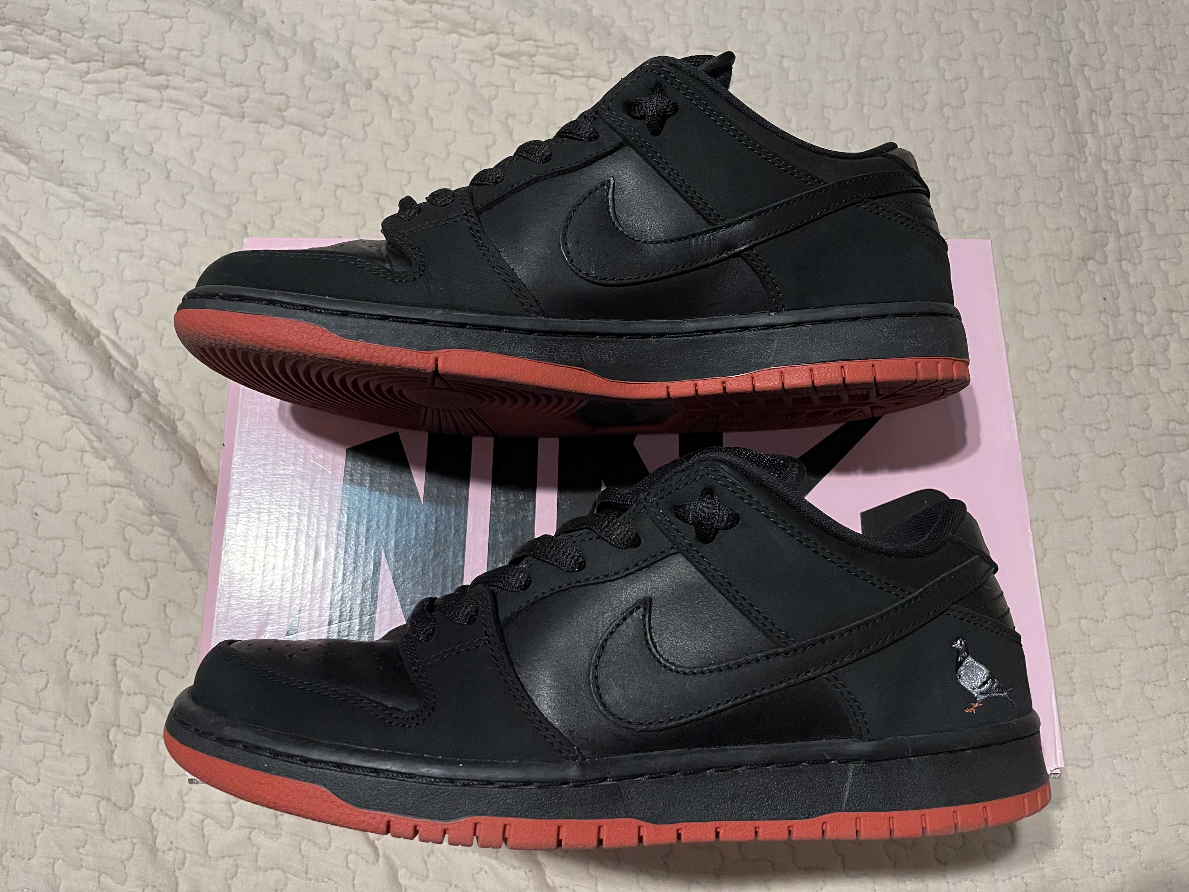 Nike SB Dunk Low TRD QS "Black Pigeon"