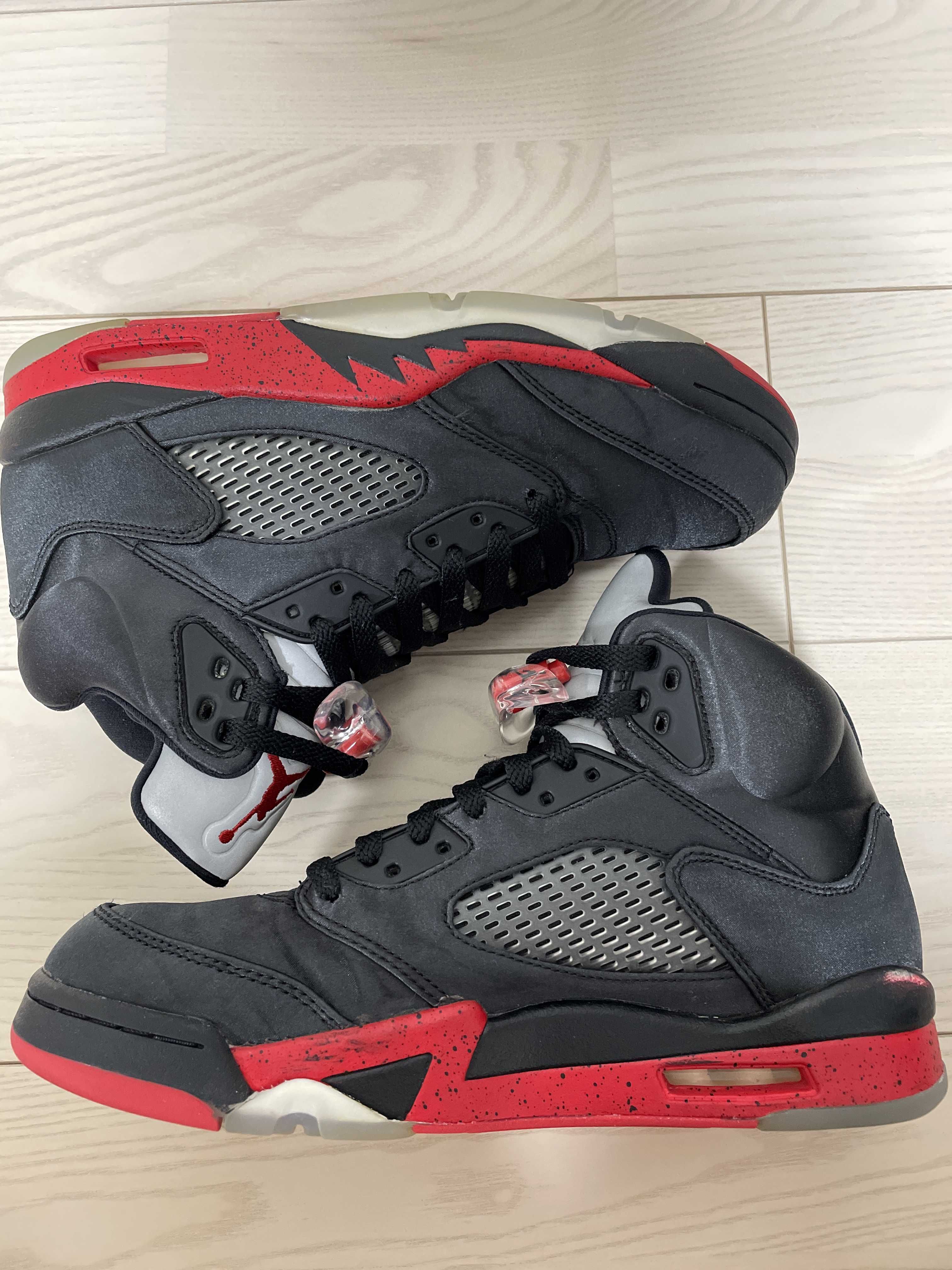 Air Jordan 5 Satin "Bred"