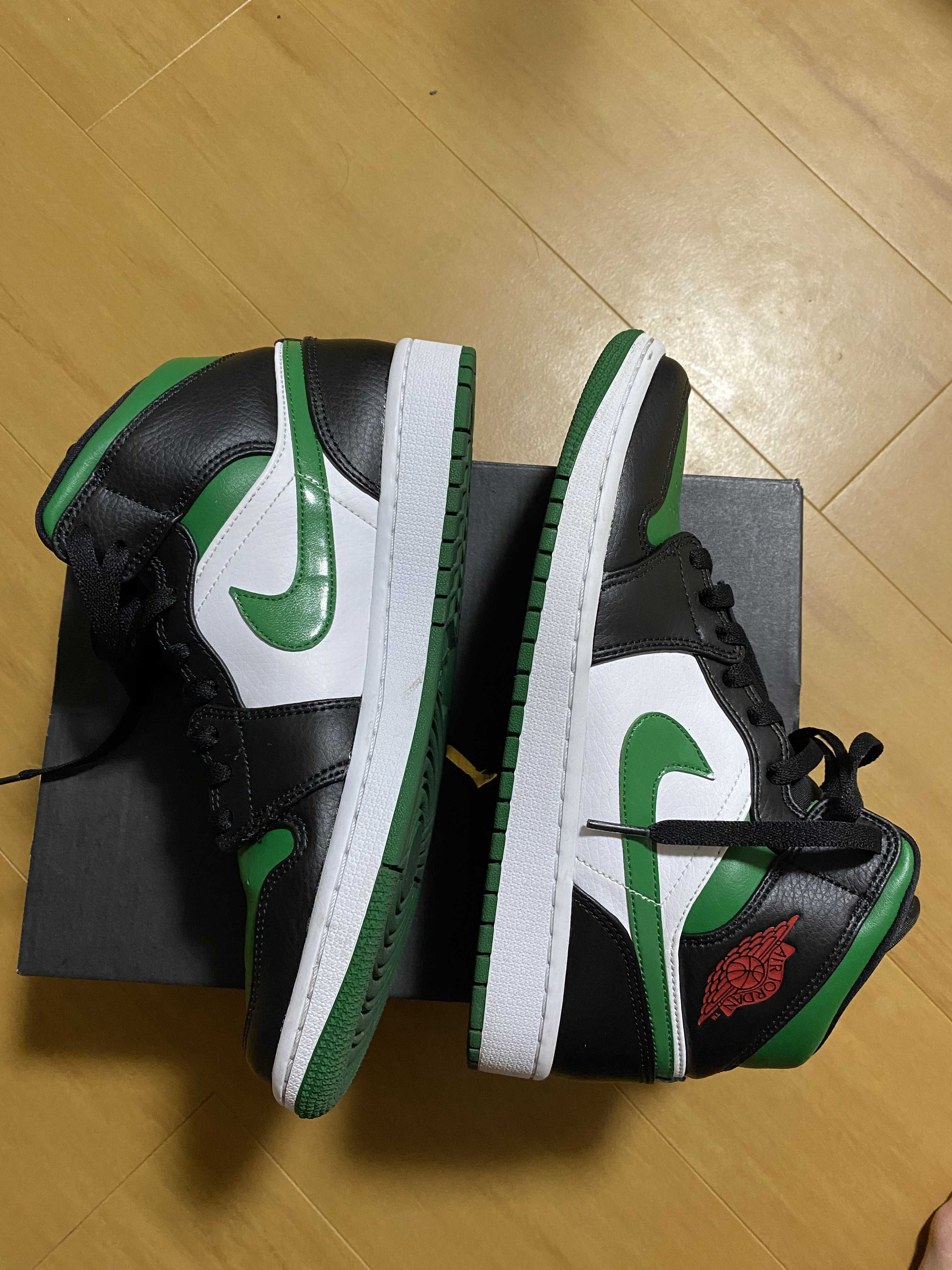 NIKE AIR JORDAN 1 MID "PINE GREEN"
