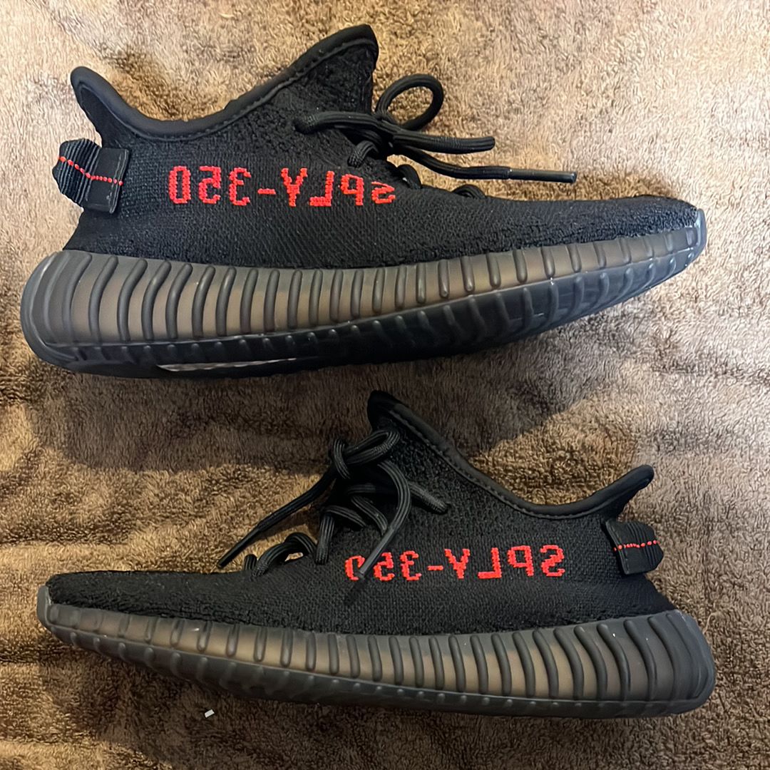 adidas YEEZY Boost 350 V2 "Core Black/Red" (2020)