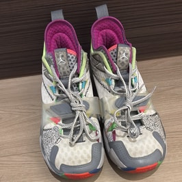 ジョーダン ワイノットゼロ.3 "ホワイト/グレー"