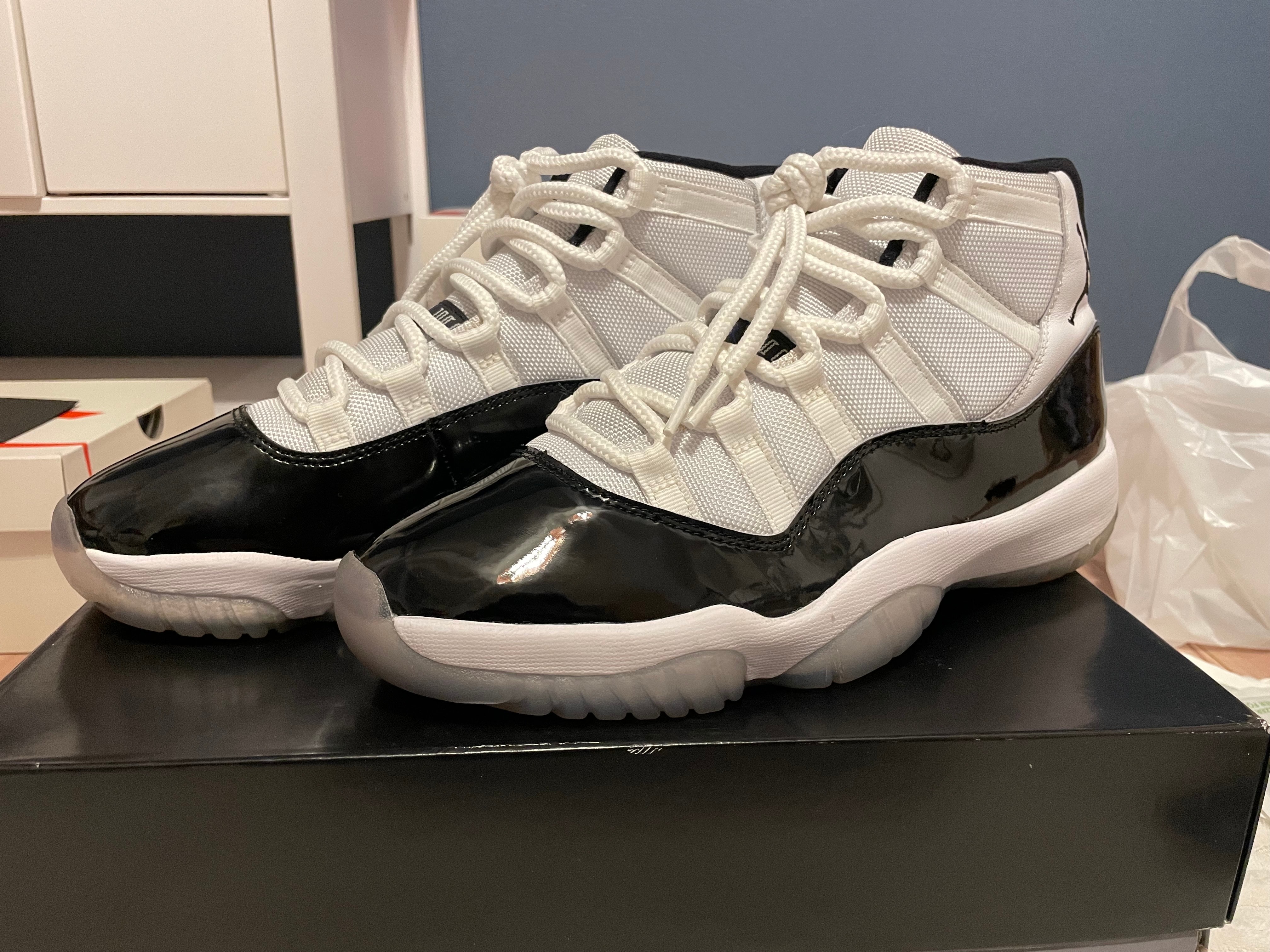 Nike Air Jordan 11 Retro "Concord" (2018)