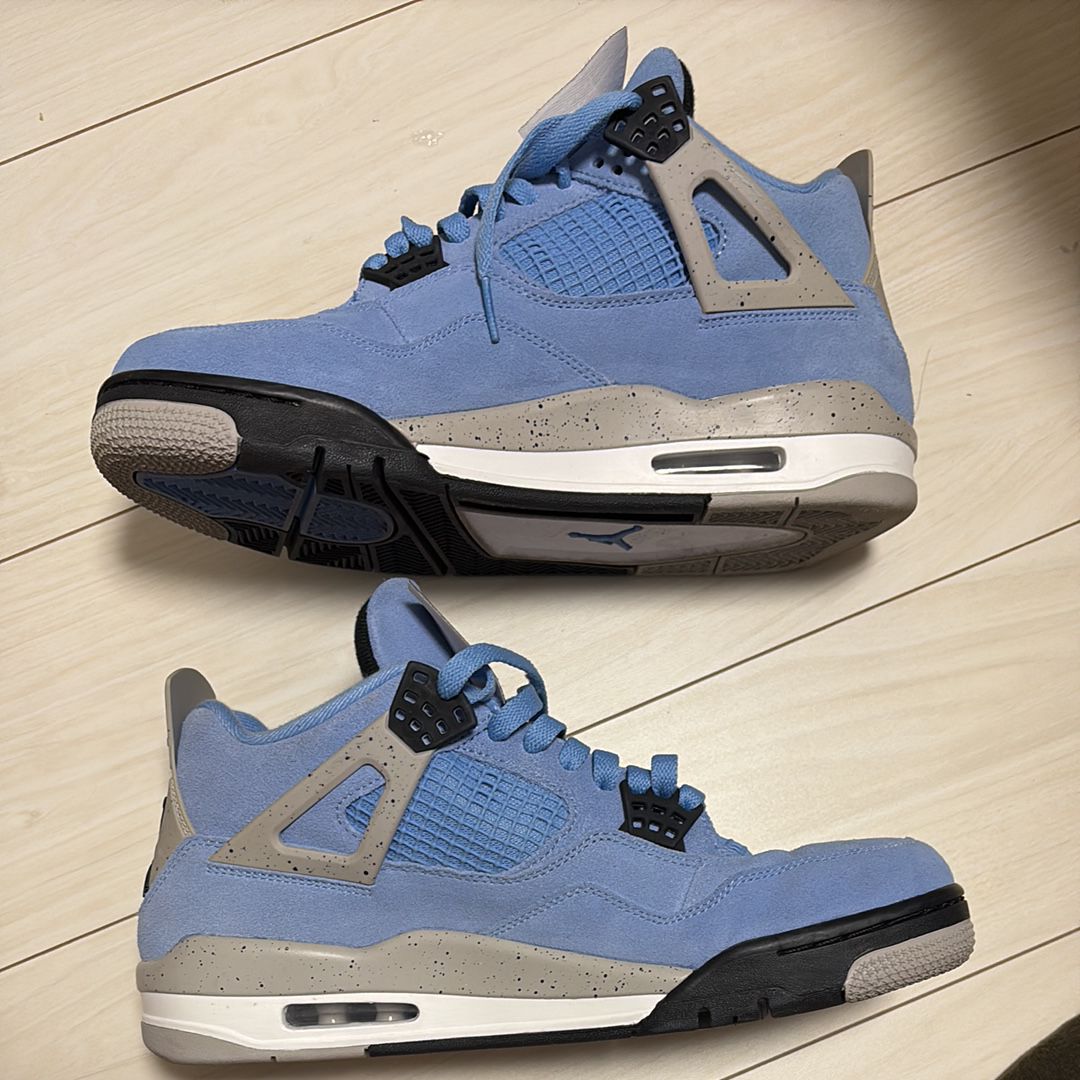 Nike Air Jordan 4 "University Blue"