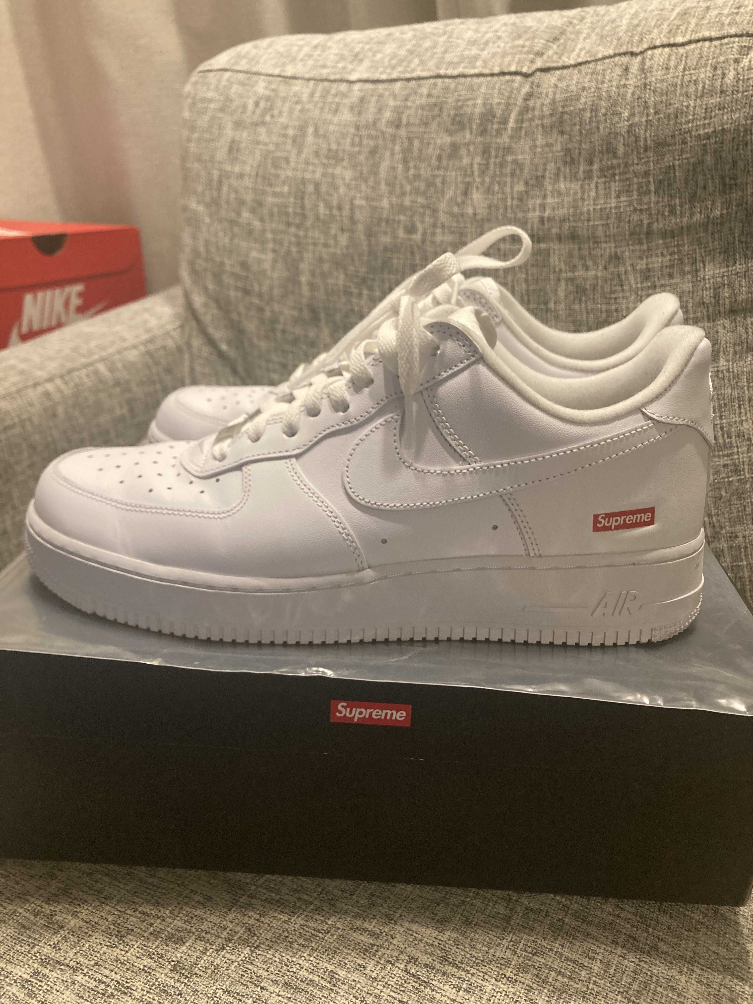 Supreme × Nike Air Force 1 Low "White"